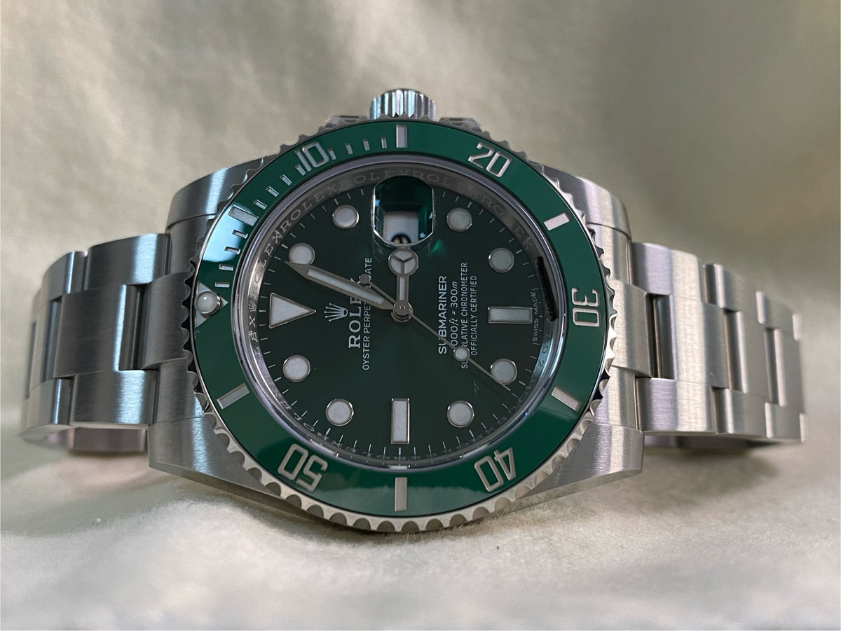 Rolex Steel Submariner Date - 2019 - "Hulk" - 116610LV *NOS*