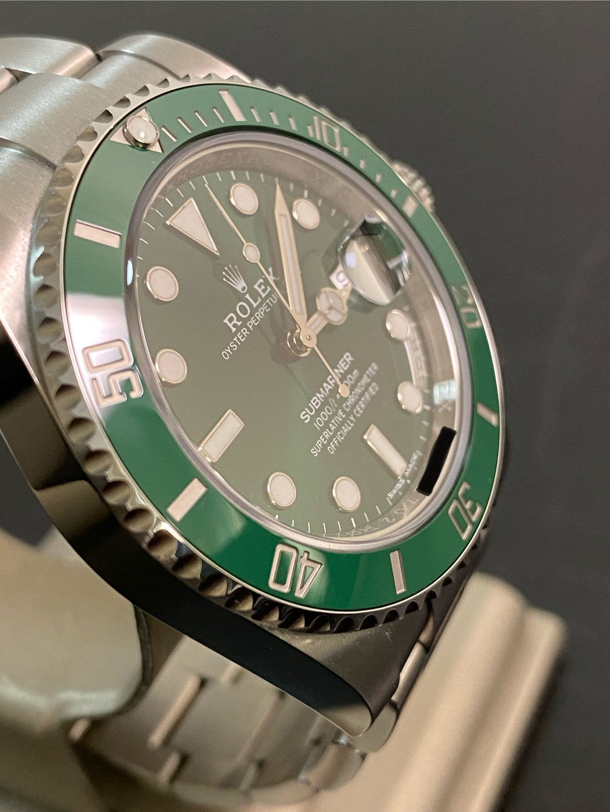 Rolex Steel Submariner Date - 2019 - "Hulk" - 116610LV *NOS*