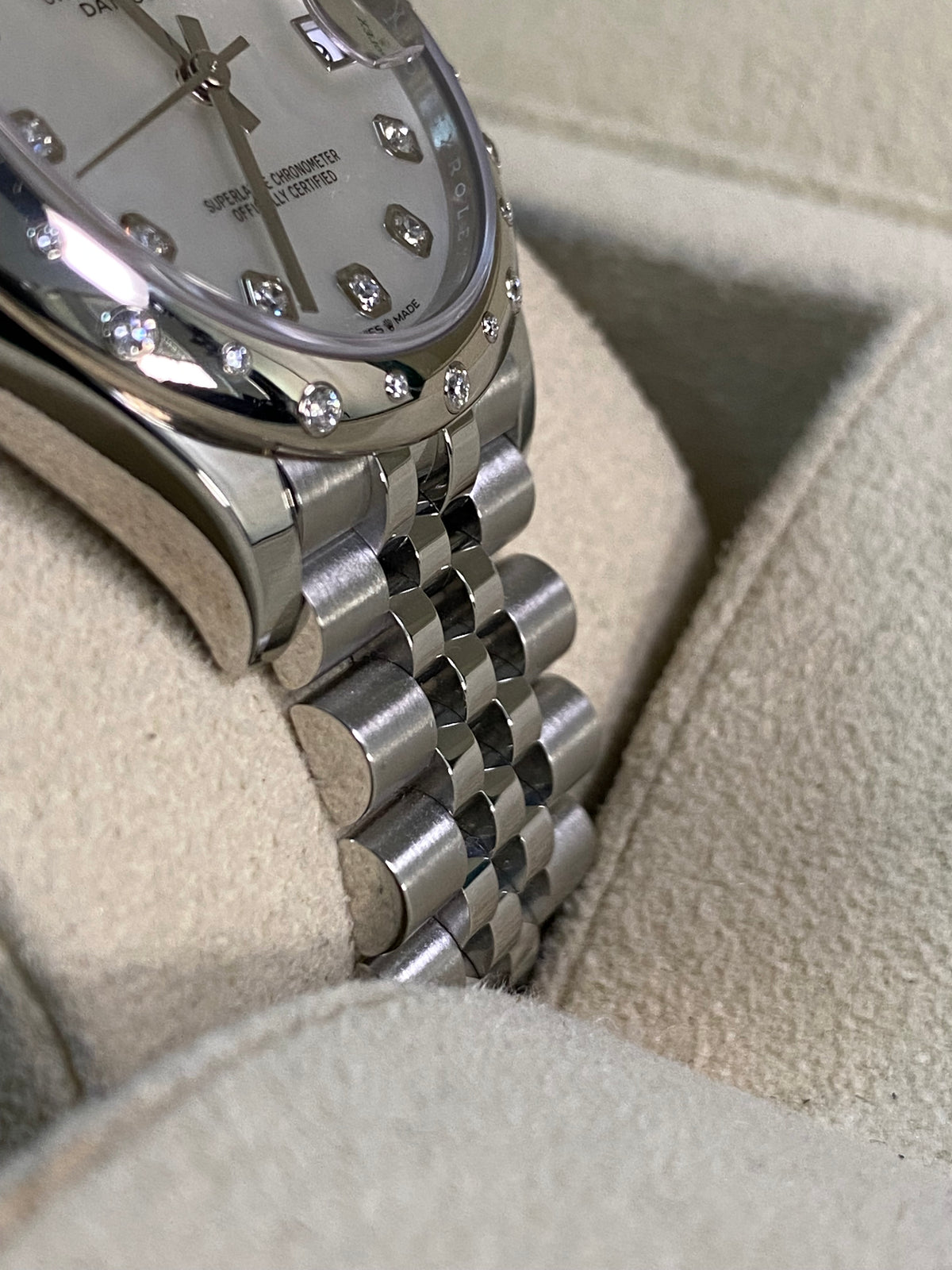 Rolex Steel and White Gold Datejust 31 - 2021 - Domed 24 Diamond Bezel - Mother-Of-Pearl Diamond Dial - Jubilee Bracelet - 278344RBR - *NOS*