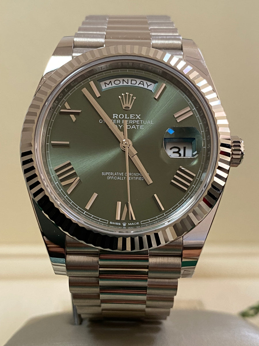 Rolex White Gold Day-Date 40 - 2024 - Fluted Bezel - Olive Green Bevelled Roman Dial - President Bracelet - 228239 *FULL SET*