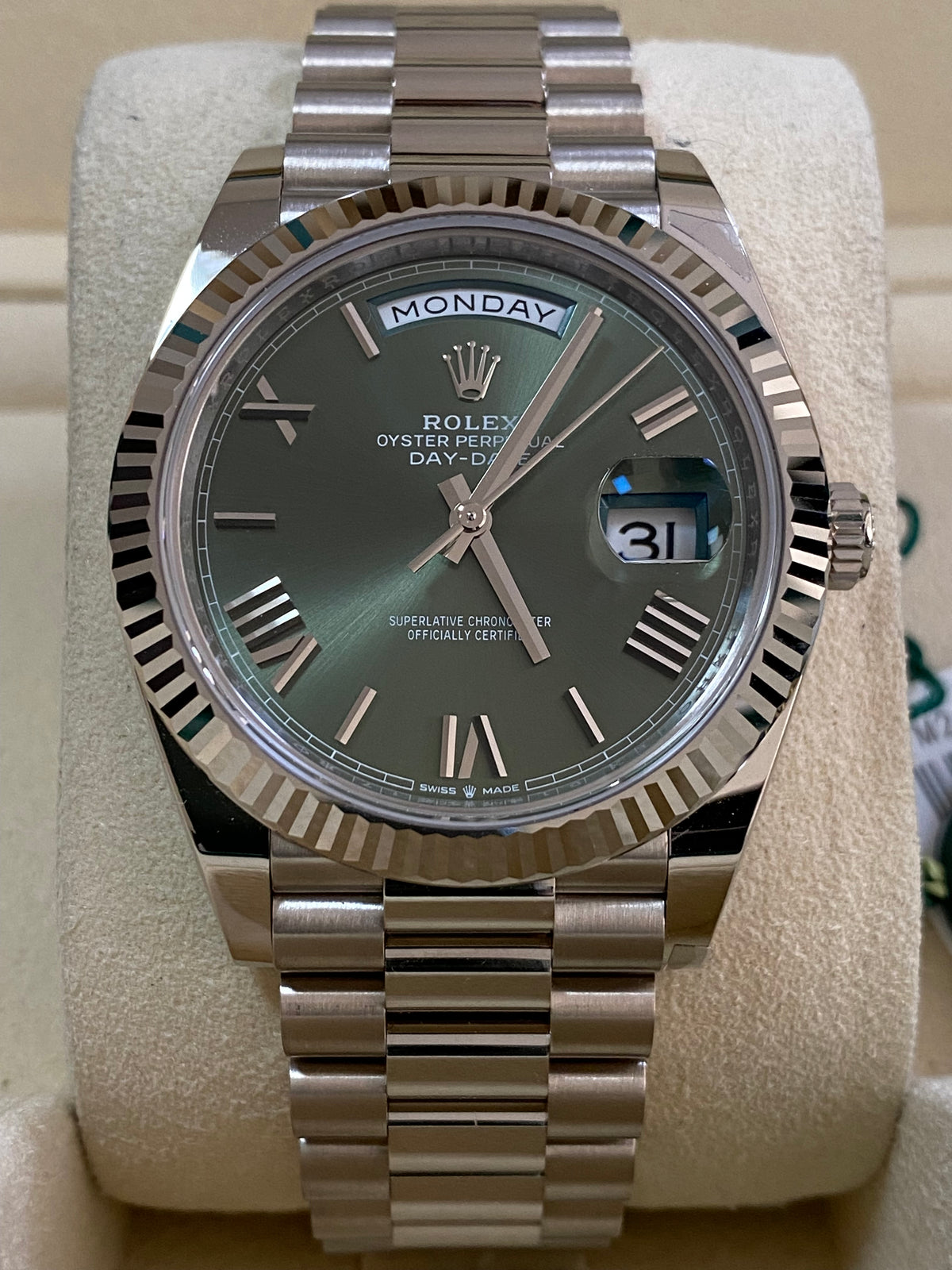 Rolex White Gold Day-Date 40 - 2024 - Fluted Bezel - Olive Green Bevelled Roman Dial - President Bracelet - 228239 *FULL SET*