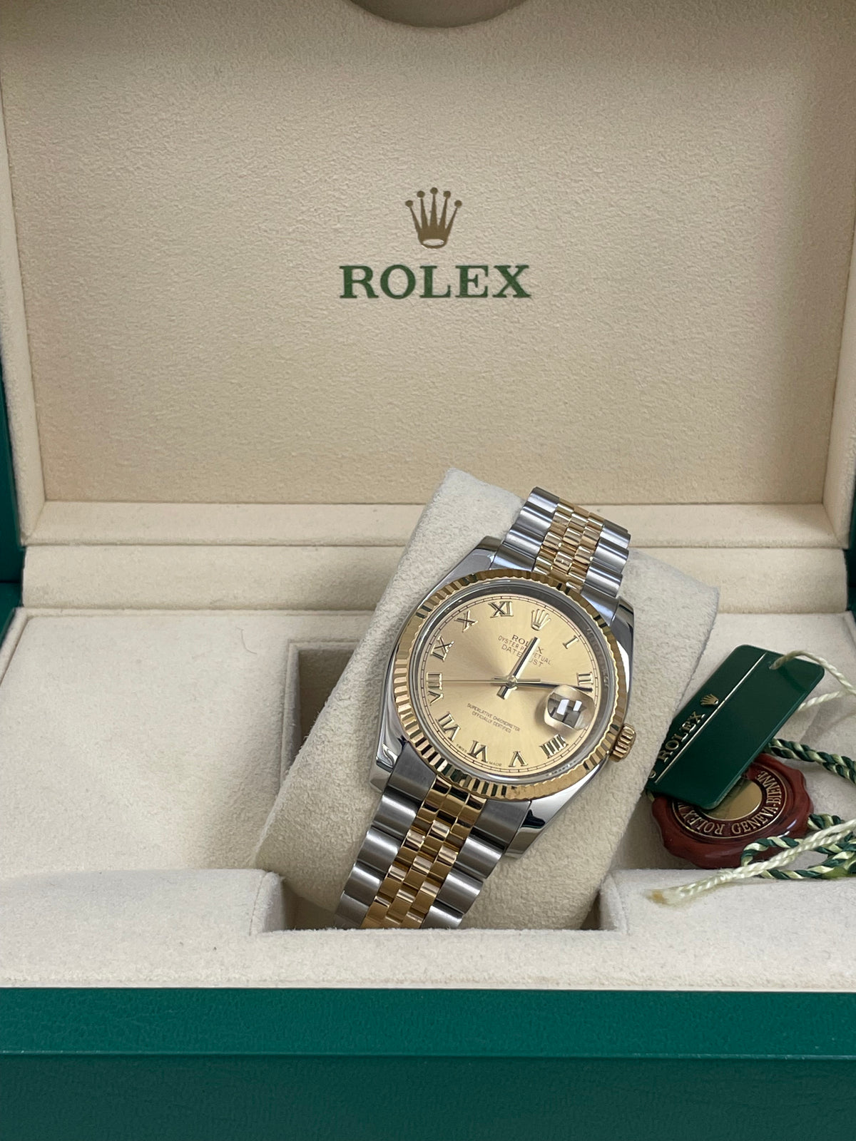 Rolex Steel and Yellow Gold Datejust 36 - 2012 - Fluted Bezel - Champagne Roman Dial - Jubilee Bracelet - 116233