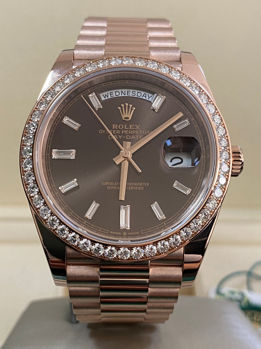 Rolex Everose Gold Day-Date 40 - 2018 - Diamond-Set Bezel - Chocolate Baguette Dial - President Bracelet - 228345RBR *FULL SET*