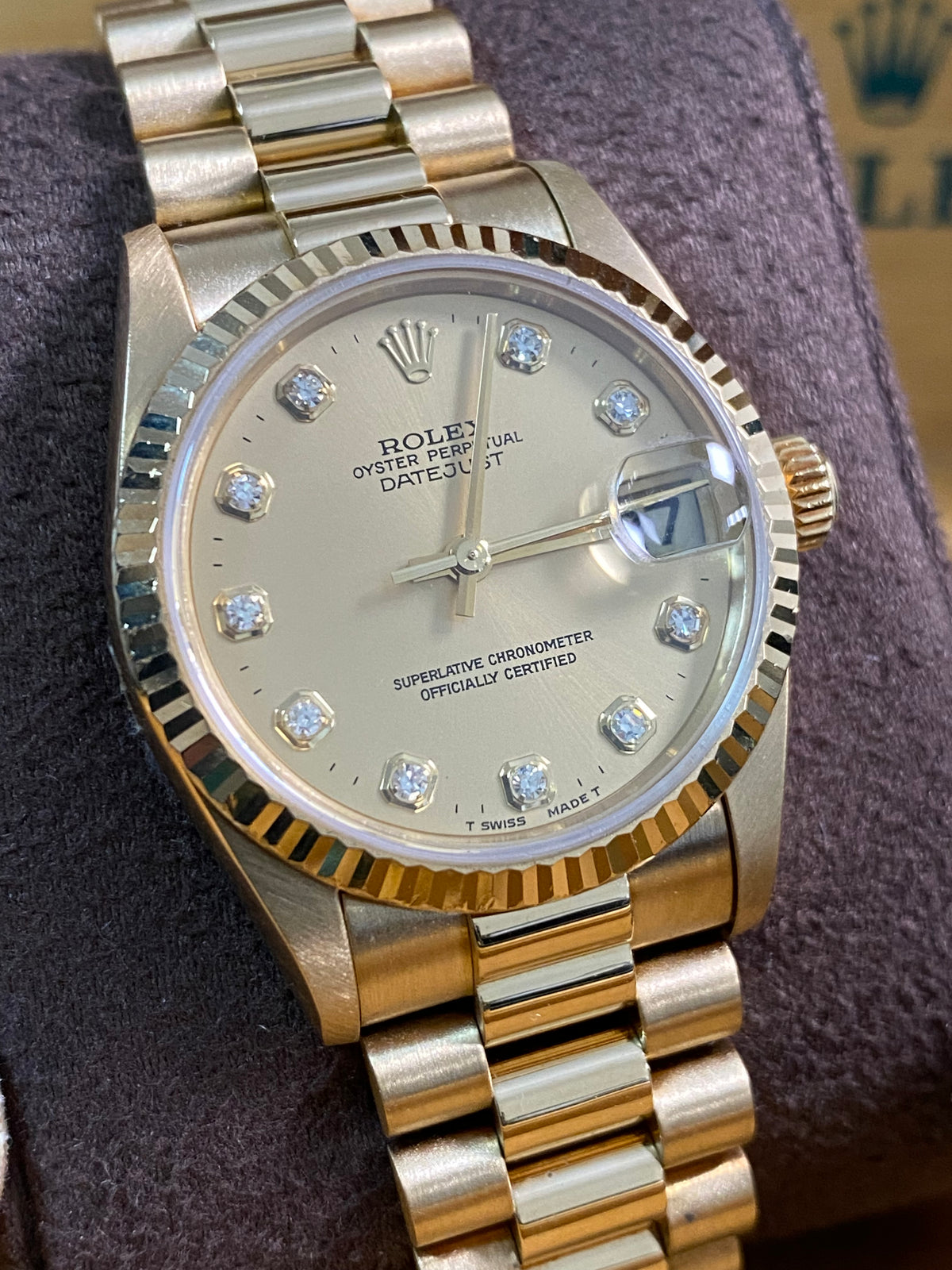 Rolex Yellow Gold Datejust 31 - A serial - Fluted Bezel - Factory Diamond Dial - President Bracelet - 78278