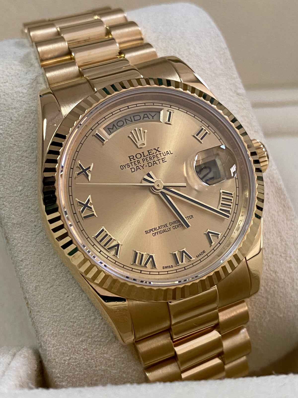 Rolex Yellow Gold Day-Date 36 - 2021 - Fluted Bezel - Champagne Roman Dial - President Bracelet - 118238 *NEW STYLE CARD*