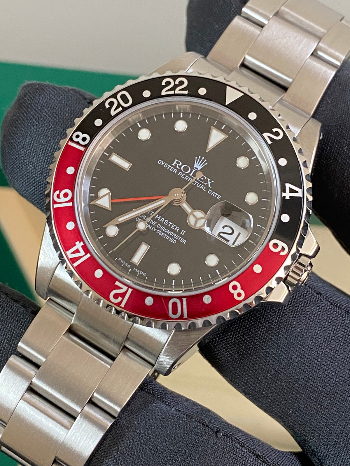 Rolex Steel GMT-Master II - K serial - "Coke" Pre Ceramic Bezel - Black Dial - Oyster Bracelet - 16710