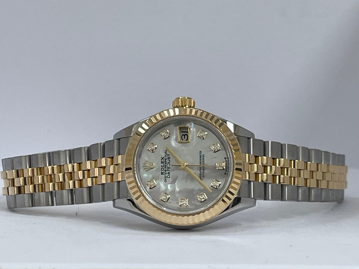 Rolex Steel and Yellow Gold Lady-Datejust - 2023 - Fluted Bezel - White Mother-Of-Pearl Diamond Dial - Jubilee Bracelet - 279173