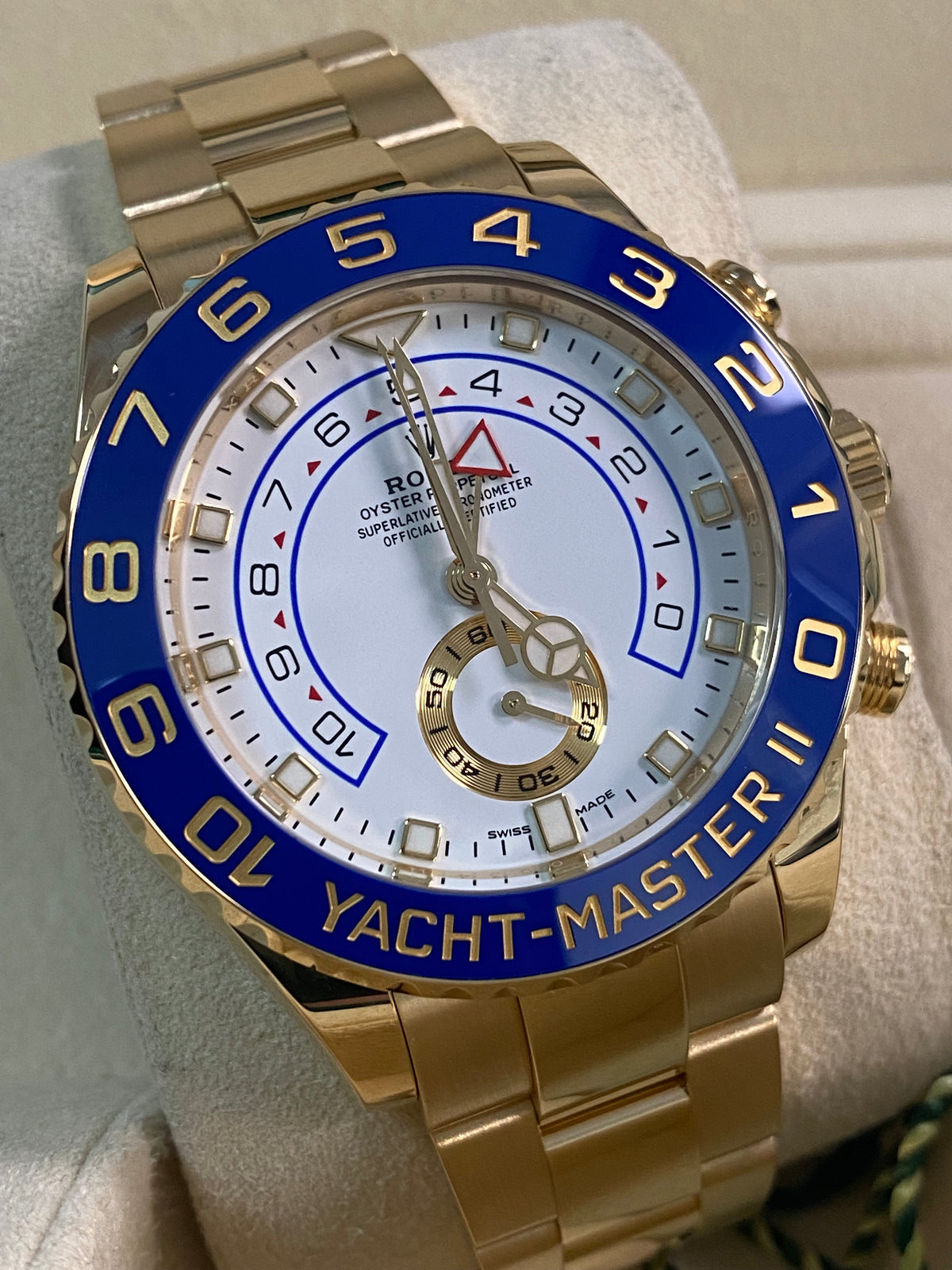 Rolex Yellow Gold Yacht-Master II - 2023 - White Dial - 116688 *FULL SET*