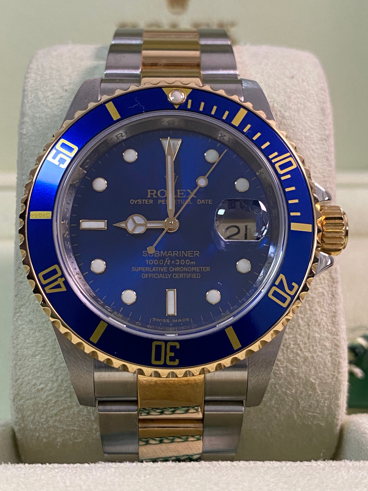 Rolex Steel and Yellow Gold Submariner Date - 2007 - "Bluesy" Pre Ceramic Bezel -Oyster Bracelet - 16613 *FULL SET*