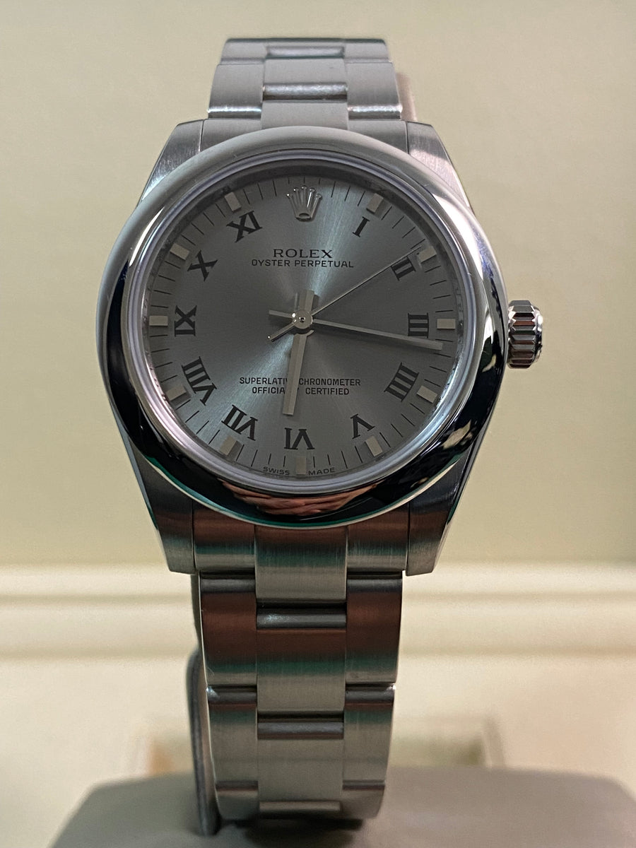 Rolex Steel Oyster Perpetual 31 - Z serial - Domed Bezel - Silver Roman Dial - Oyster Bracelet - 177200