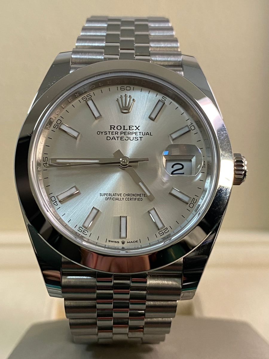 Rolex Steel Datejust 41 - 2024 - Smooth Bezel - Silver Index Dial - Jubilee Bracelet - 126300 *FULL SET*