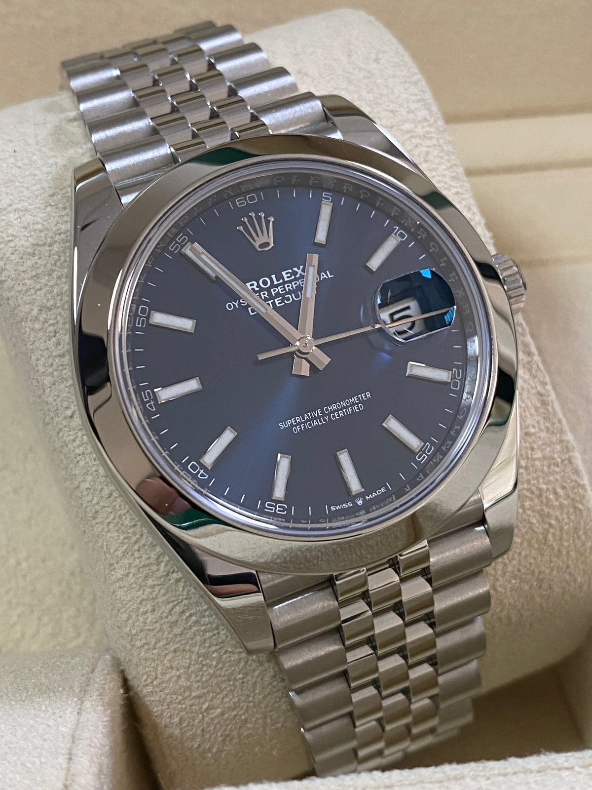 Rolex Steel Datejust 41 - 2020 - Smooth Bezel - Blue Index Dial - Jubilee Bracelet - 126300 *FULL SET*