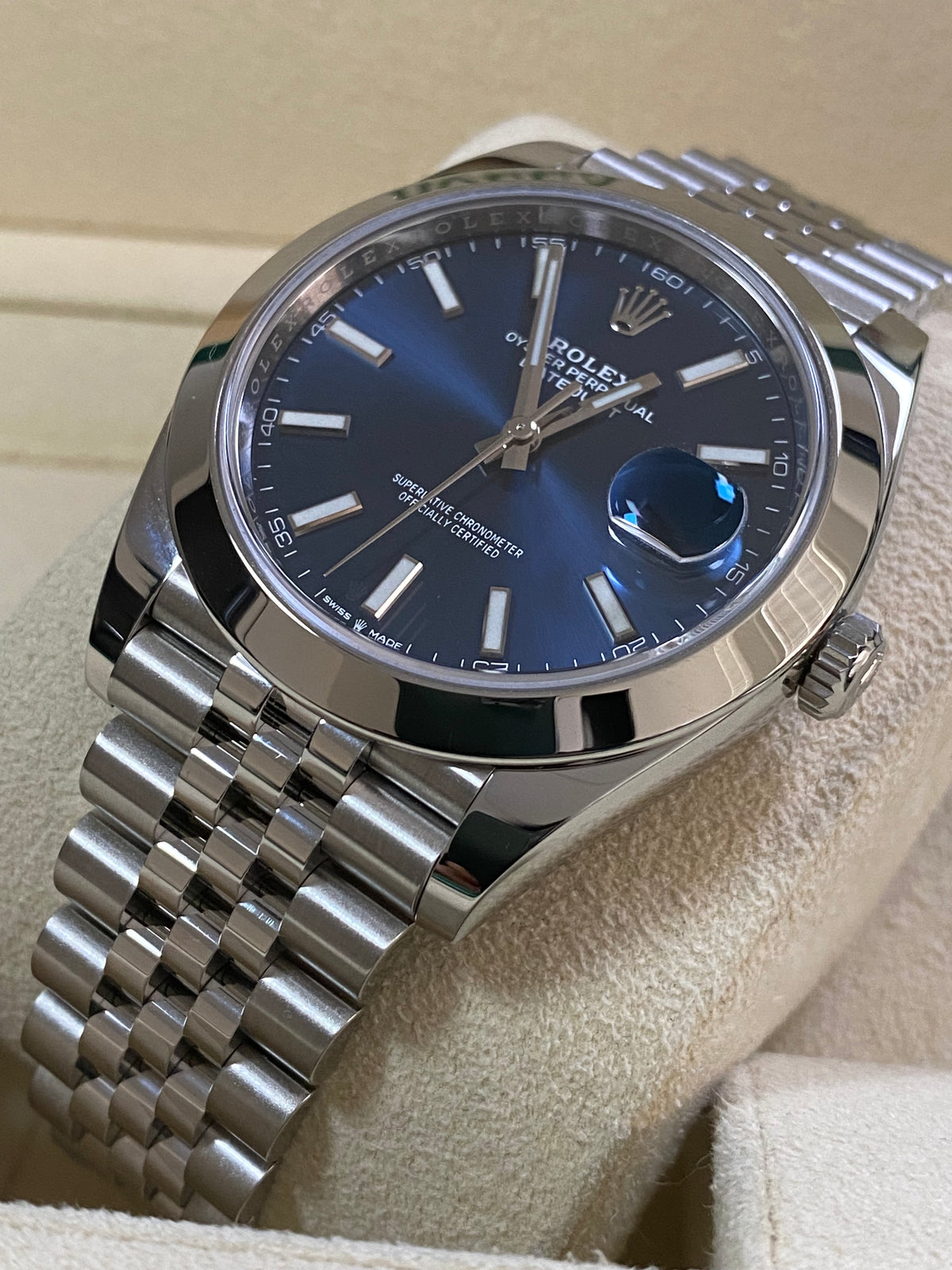 Rolex Steel Datejust 41 - 2020 - Smooth Bezel - Blue Index Dial - Jubilee Bracelet - 126300 *FULL SET*