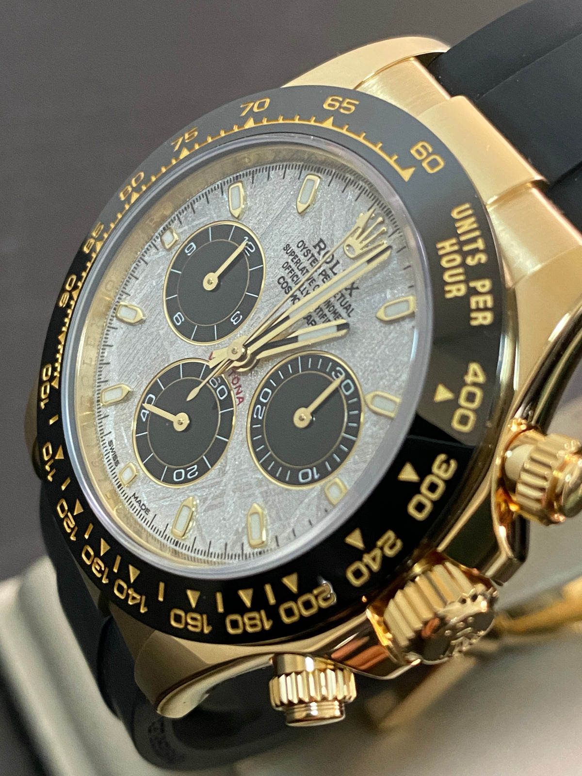 Rolex Yellow Gold Cosmograph Daytona - 2022 - Meteorite Dial - Oysterflex - 116518LN *FULL SET*