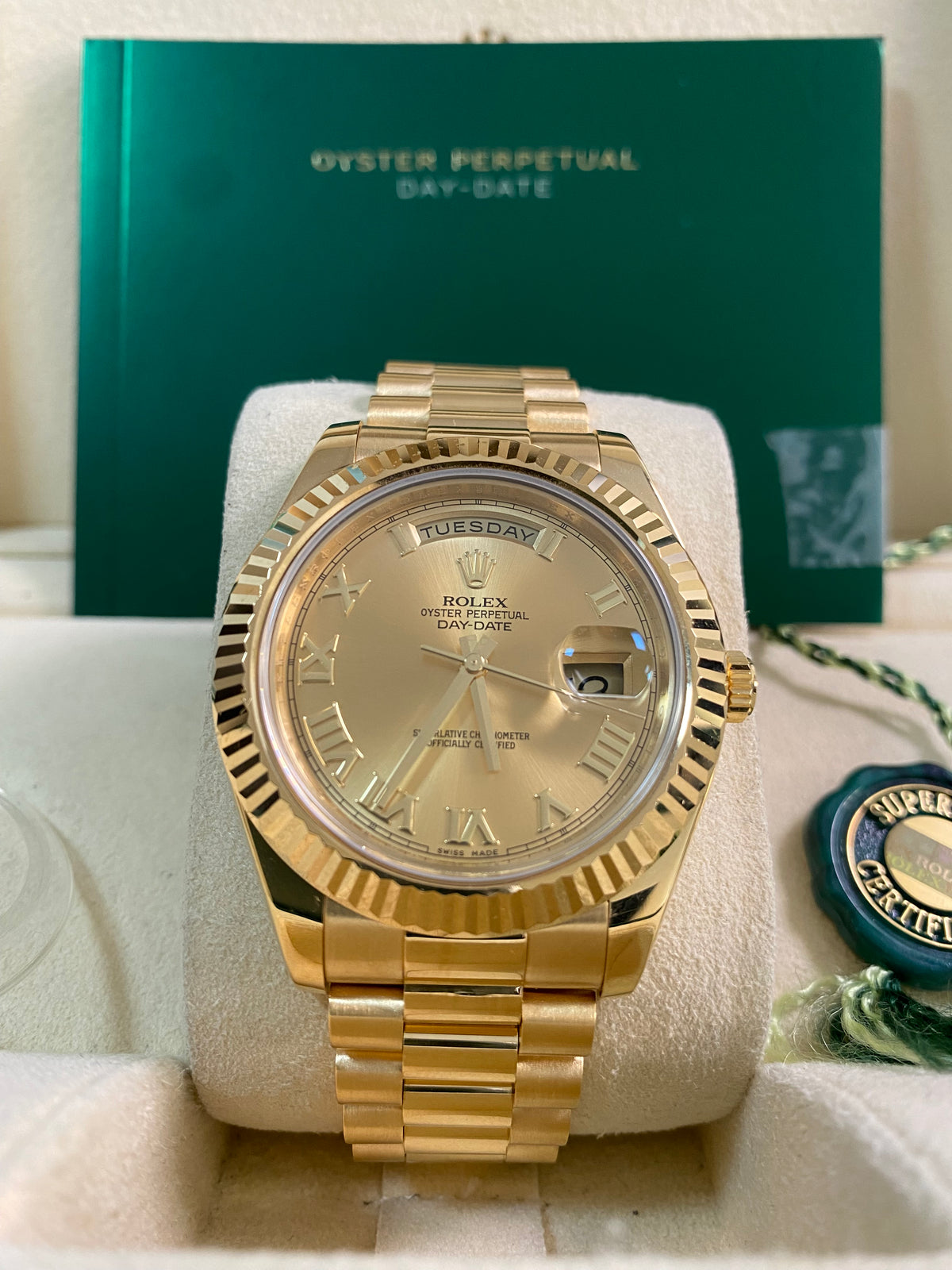 Rolex Yellow Gold Day-Date II - 2012 - Fluted Bezel - Champagne Roman Dial - President Bracelet - 218238