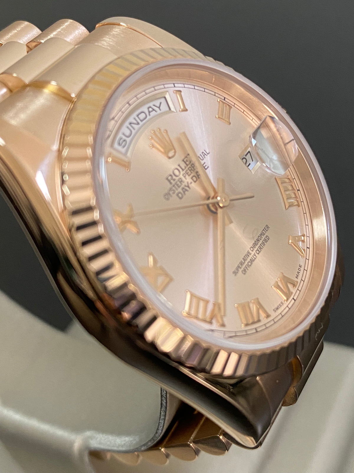 Rolex Everose Gold Day-Date 36 - K serial - Fluted Bezel - Pink Roman Dial - President Bracelet - 118235 *COMPLETE SET*