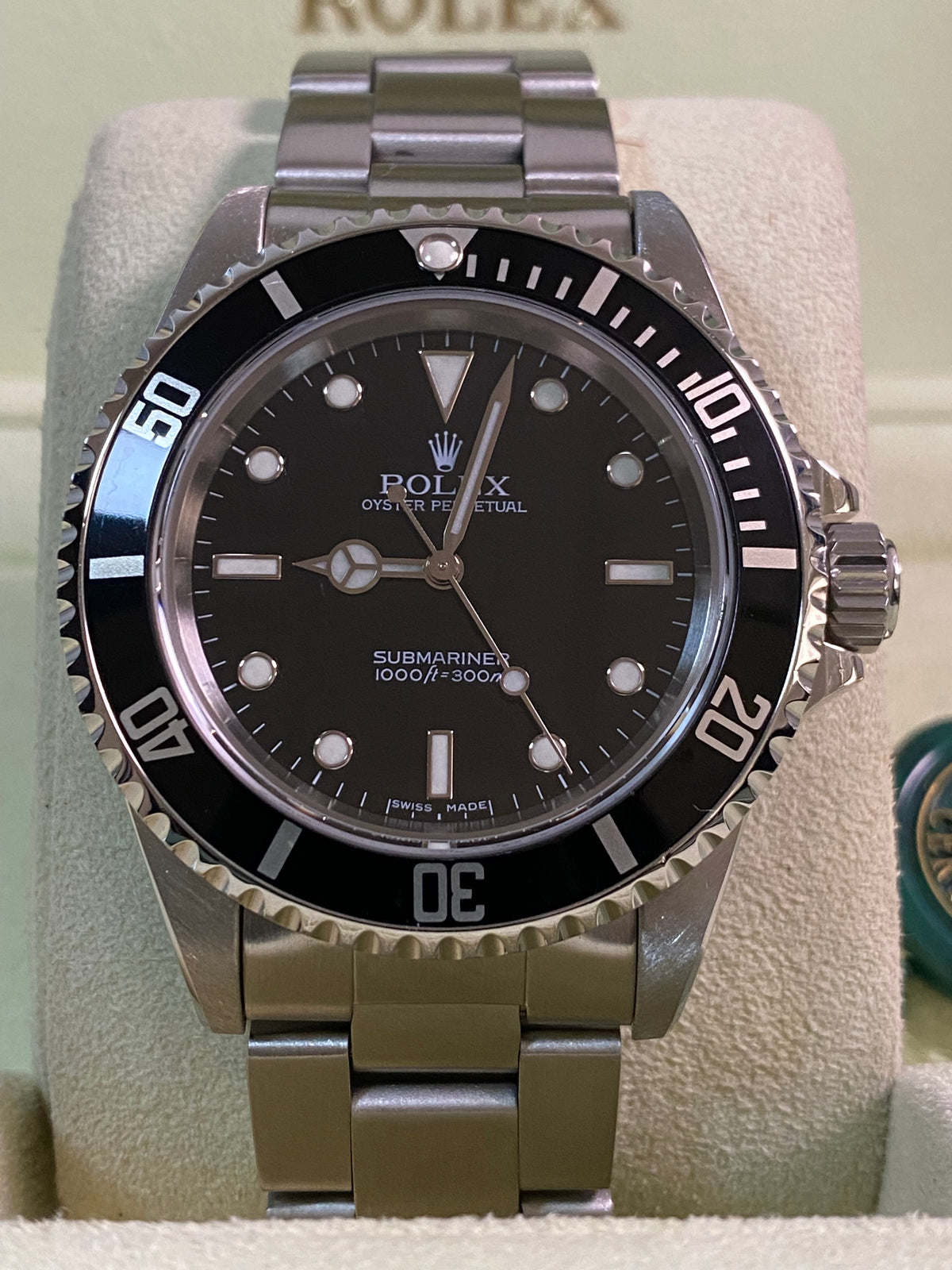 Rolex Steel Submariner No Date - W serial - Pre Ceramic Bezel - Black Dial - 14060 *FULL SET*