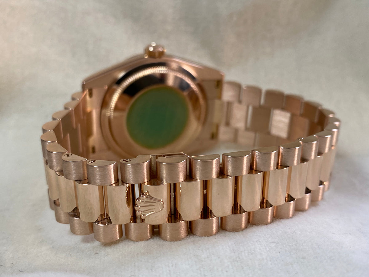 Rolex Everose Gold Day-Date 36 - K serial - Fluted Bezel - Pink Roman Dial - President Bracelet - 118235 *COMPLETE SET*