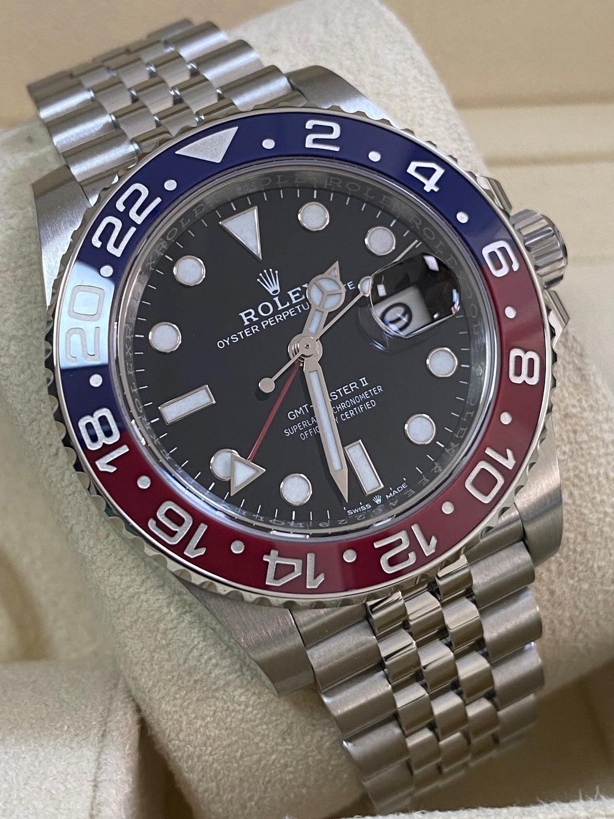 Rolex Oystersteel GMT-Master II - 2023 -"Pepsi" - Black Dial - Jubilee Bracelet - 126710BLRO *COMPLETE SET*