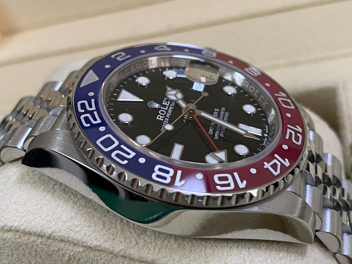 Rolex Oystersteel GMT-Master II - 2023 -"Pepsi" - Black Dial - Jubilee Bracelet - 126710BLRO *COMPLETE SET*