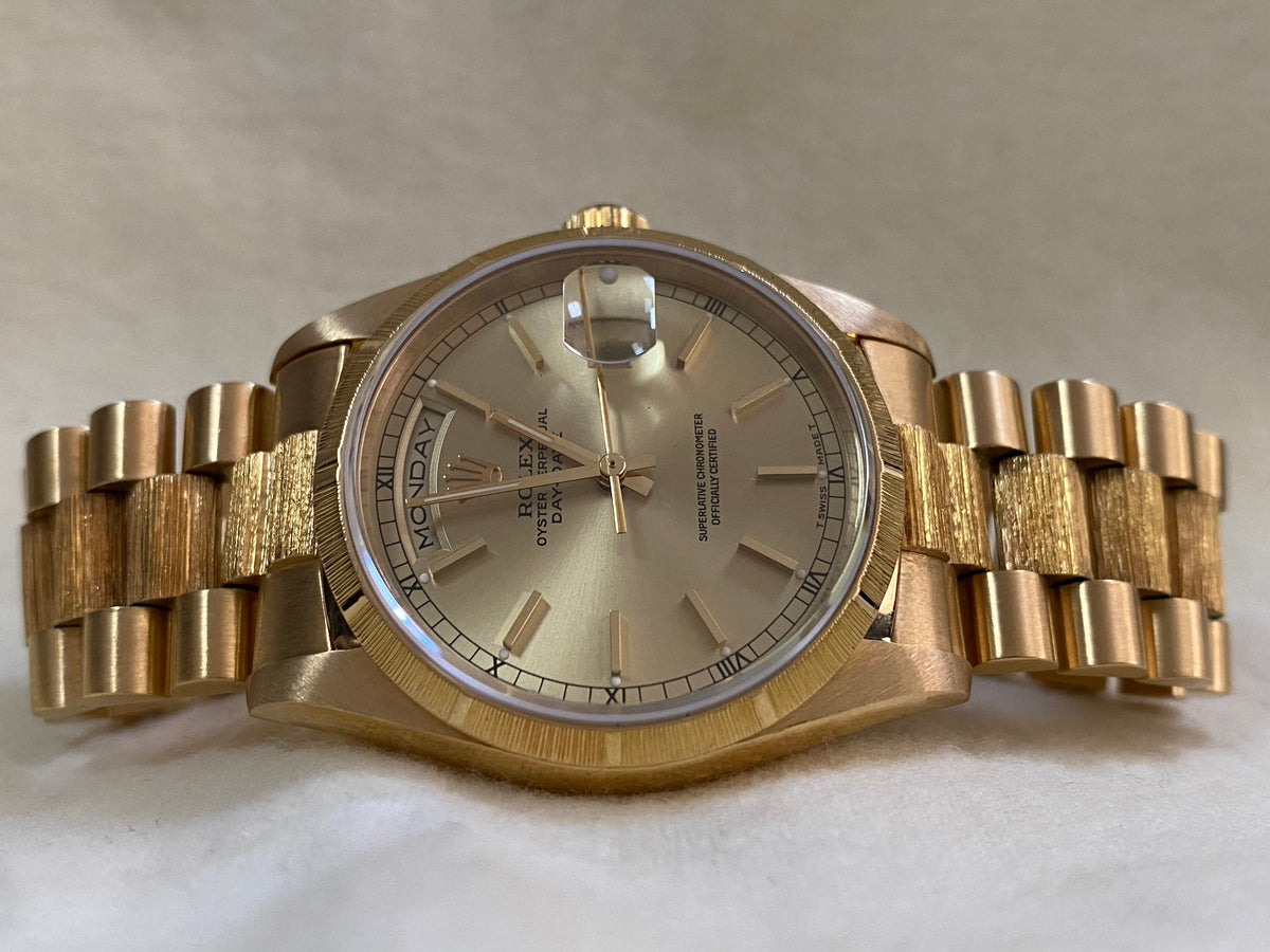 Rolex Yellow Gold Day-Date 36 - L serial - Fluted Bezel - Champagne Index Dial - President Bracelet - 18248