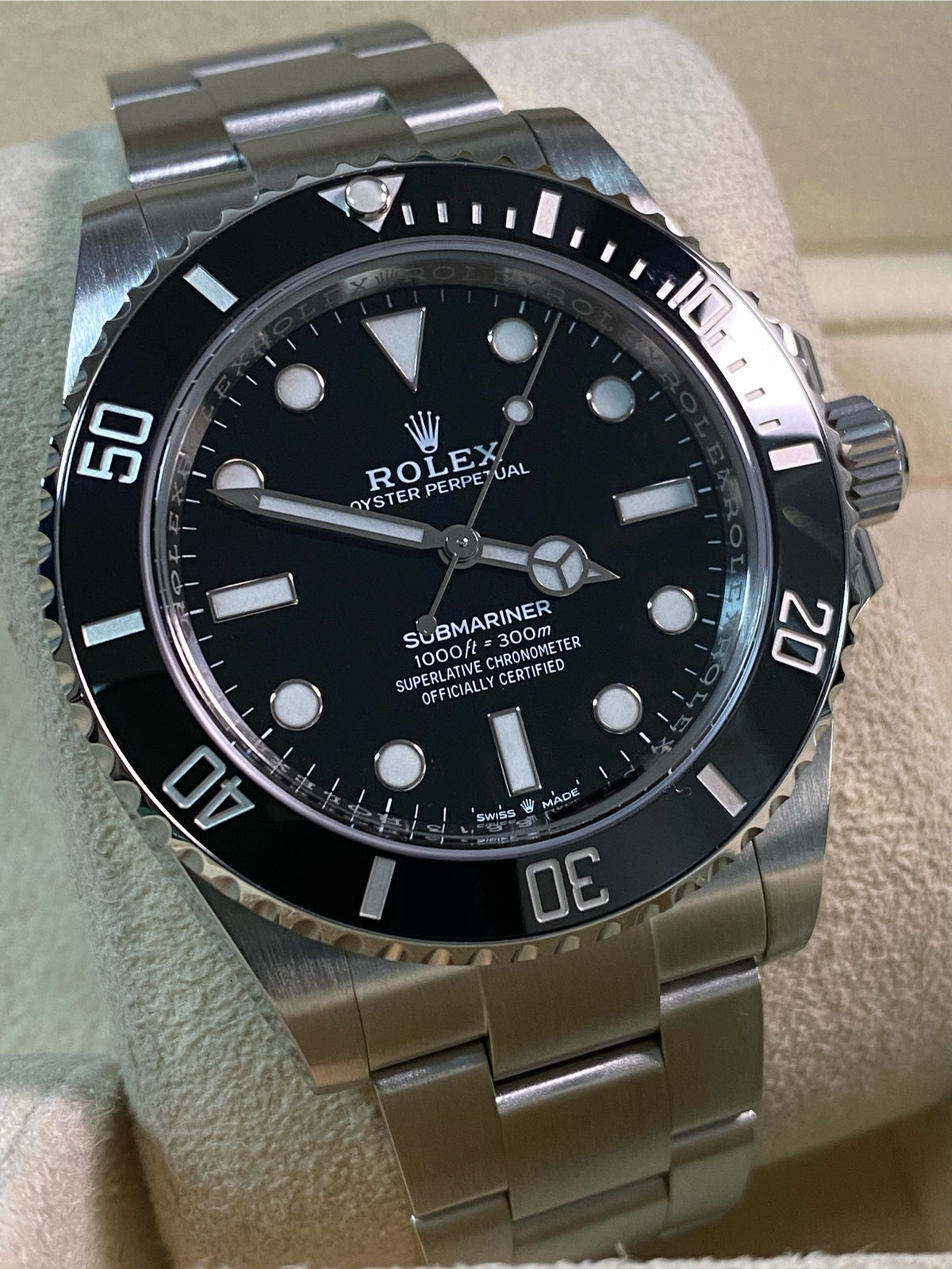 Rolex Steel Submariner No Date - 2020  - 124060 *FULL SET*