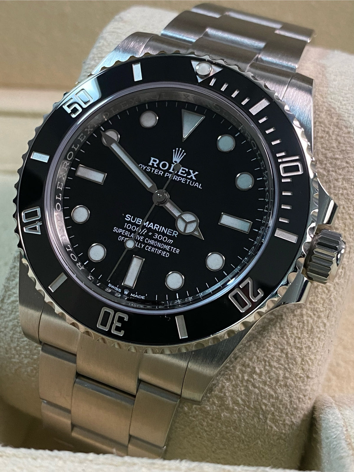 Rolex Steel Submariner No Date - 2020  - 124060 *FULL SET*