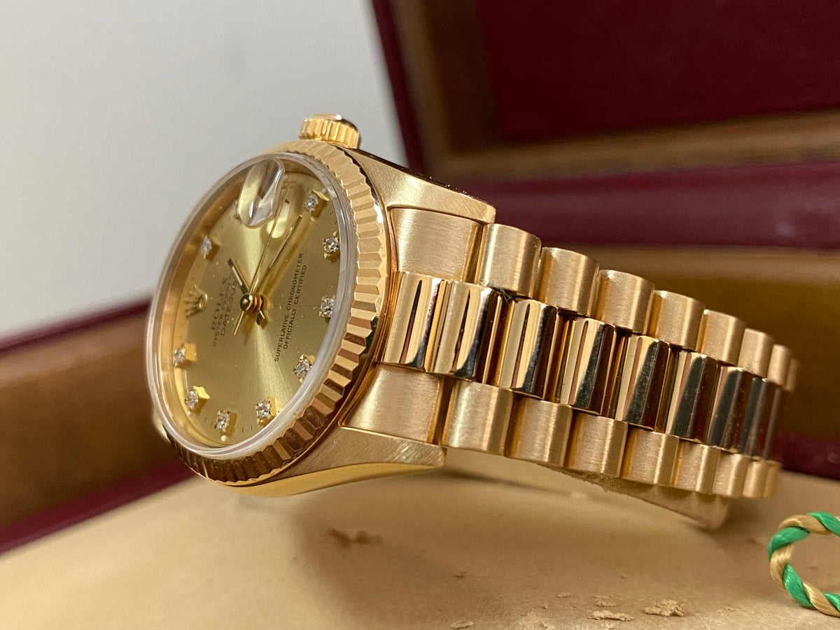 Rolex Yellow Gold Datejust 31 - L serial - Fluted Bezel - Factory Diamond Dial - President Bracelet - 68278