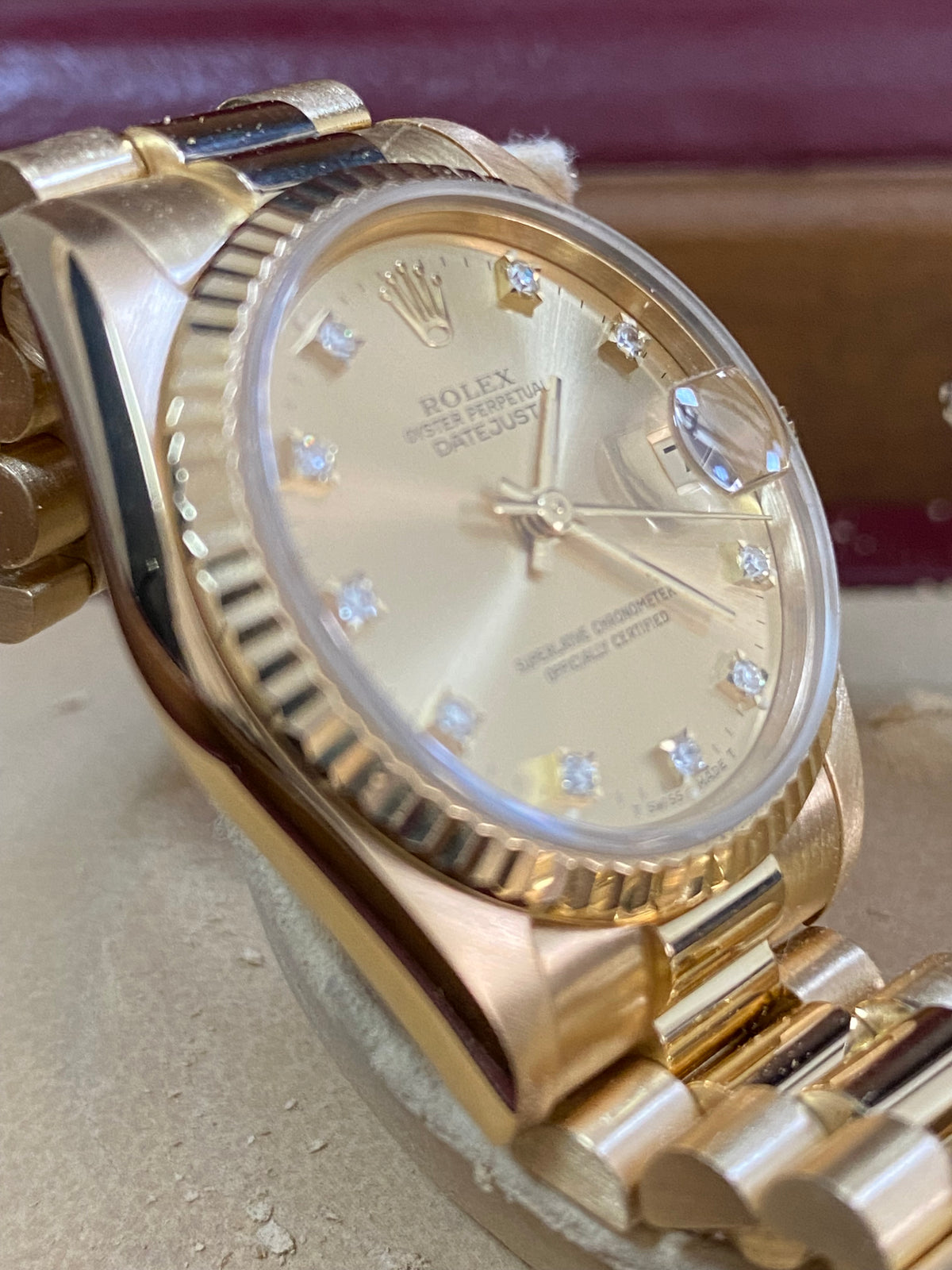 Rolex Yellow Gold Datejust 31 - L serial - Fluted Bezel - Factory Diamond Dial - President Bracelet - 68278