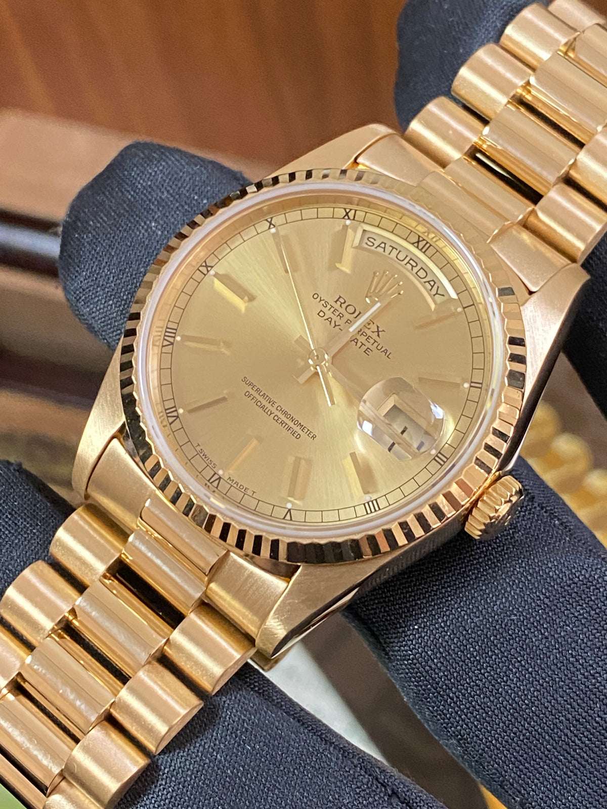 Rolex Yellow Gold Day-Date 36 - E serial - Fluted Bezel - Champagne Index Dial - Double Quickset - President Bracelet - 18238