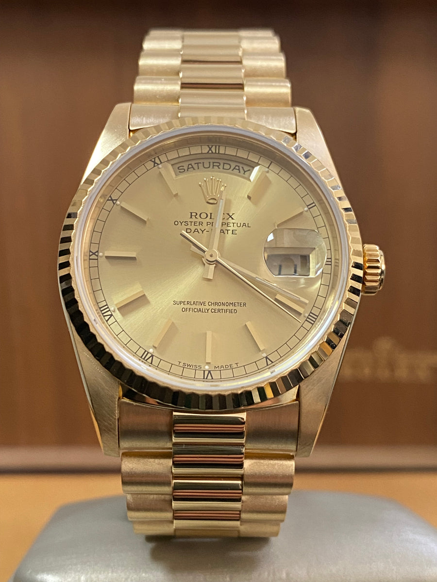 Rolex Yellow Gold Day-Date 36 - E serial - Fluted Bezel - Champagne Index Dial - Double Quickset - President Bracelet - 18238