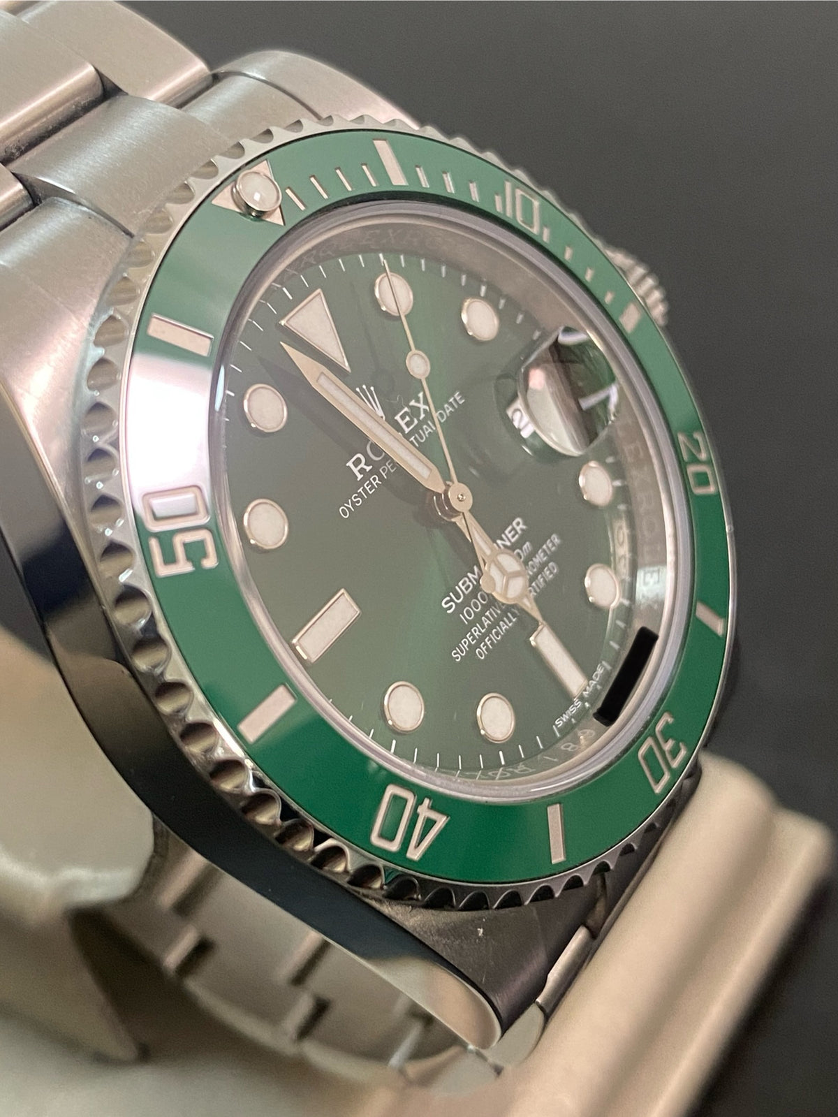 Rolex Steel Submariner Date - 2020 - "Hulk" - 116610LV *New Style Card*