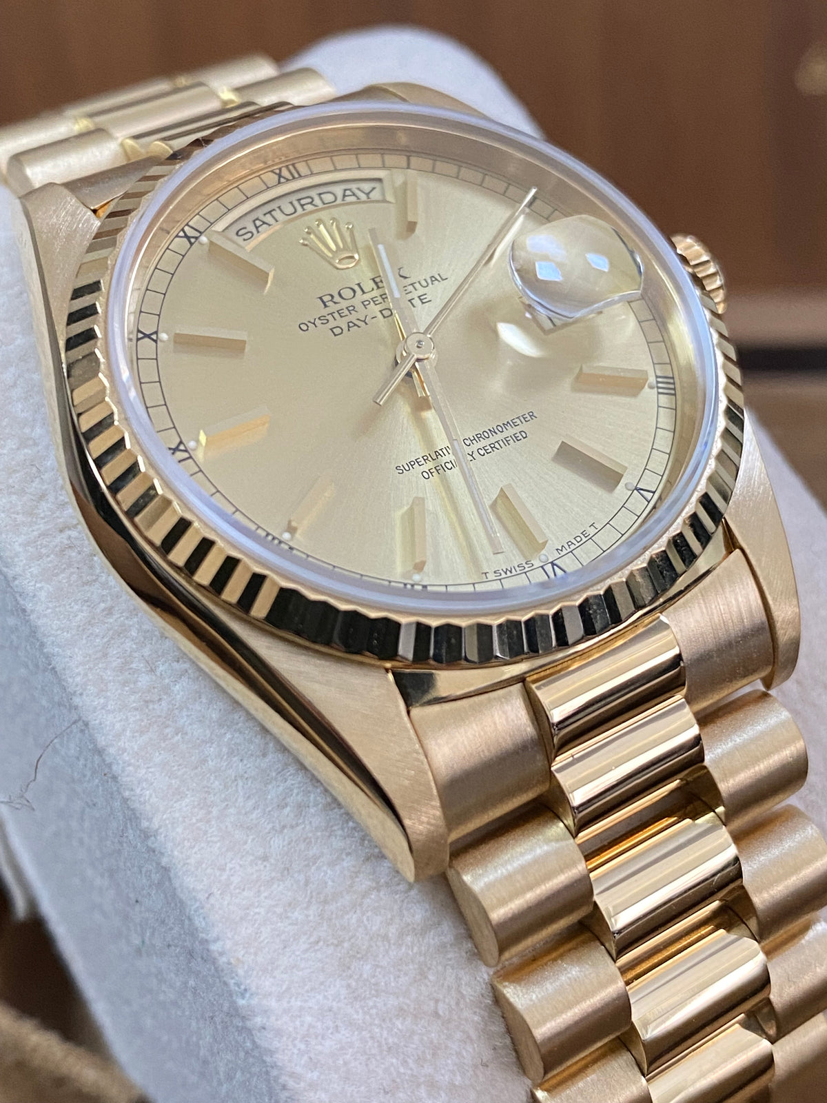 Rolex Yellow Gold Day-Date 36 - E serial - Fluted Bezel - Champagne Index Dial - Double Quickset - President Bracelet - 18238