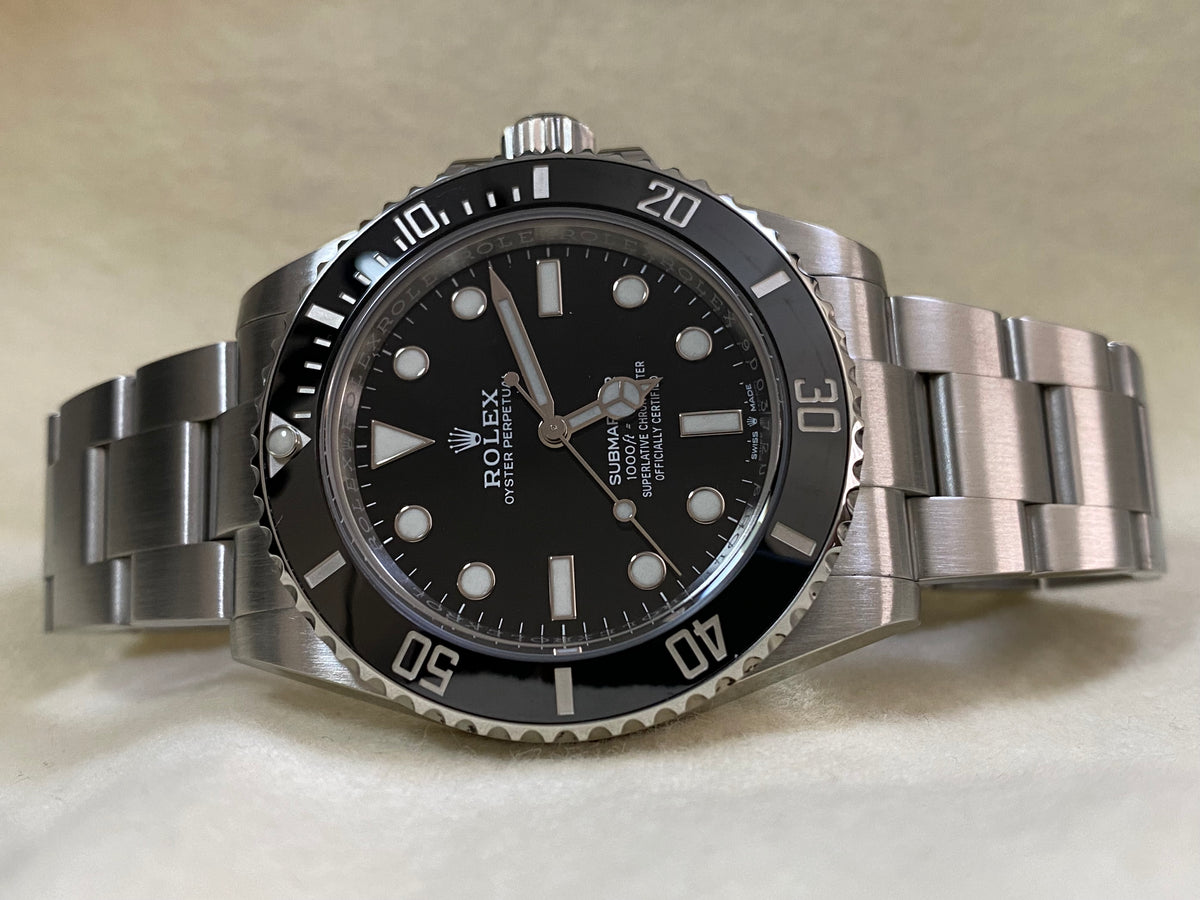 Rolex Steel Submariner No Date - 2022 - Black Dial - 124060 *COMPLETE SET*