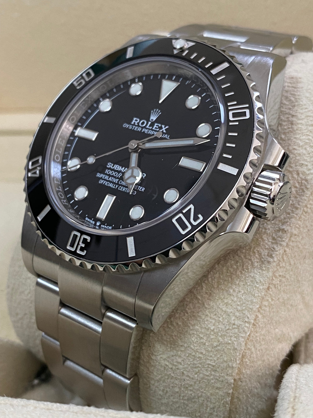 Rolex Steel Submariner No Date - 2022 - Black Dial - 124060 *COMPLETE SET*