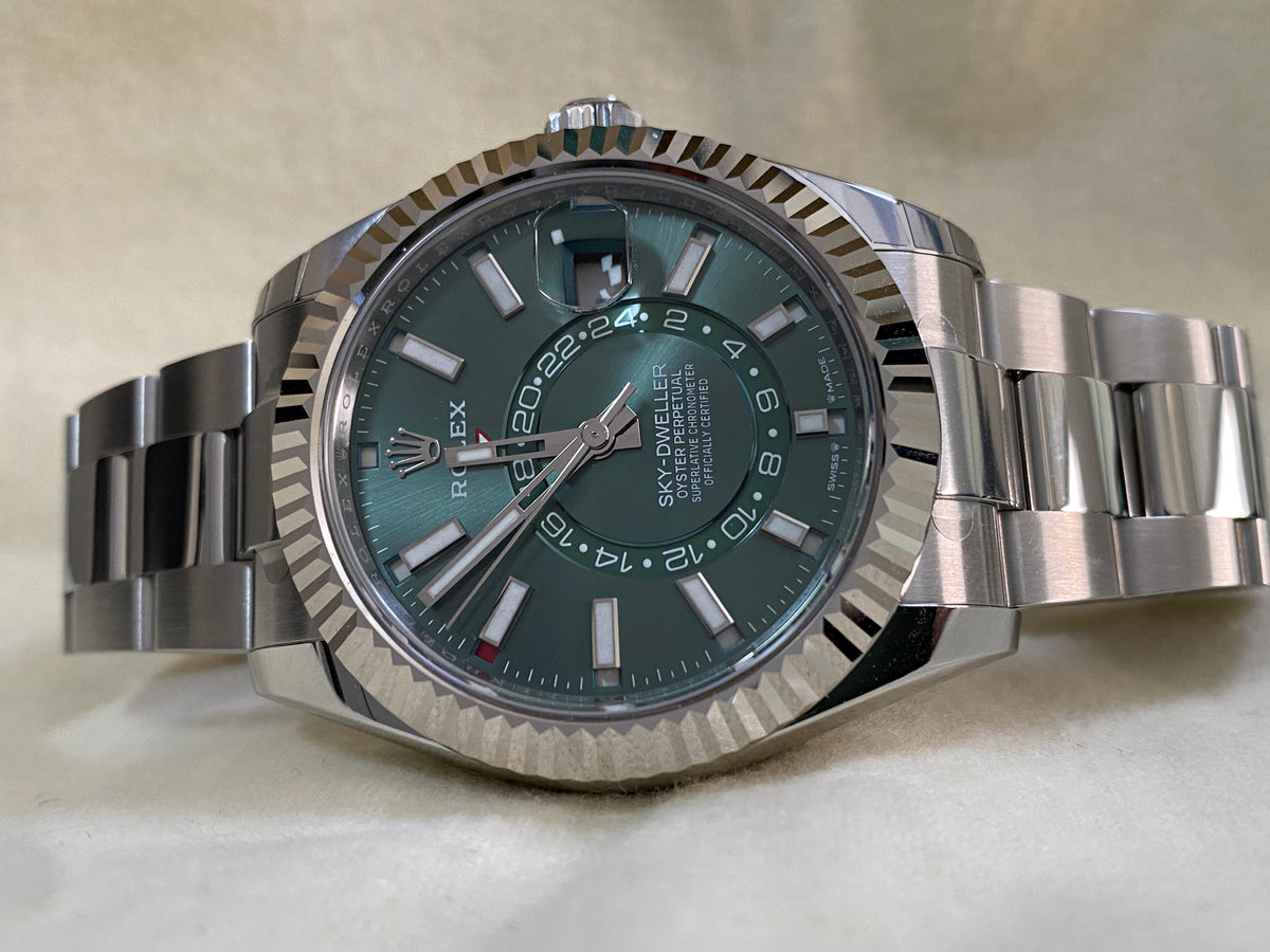 Rolex Steel Sky-Dweller - 2024 - Mint Green Dial - Oyster Bracelet - 336934 *COMPLETE SET*