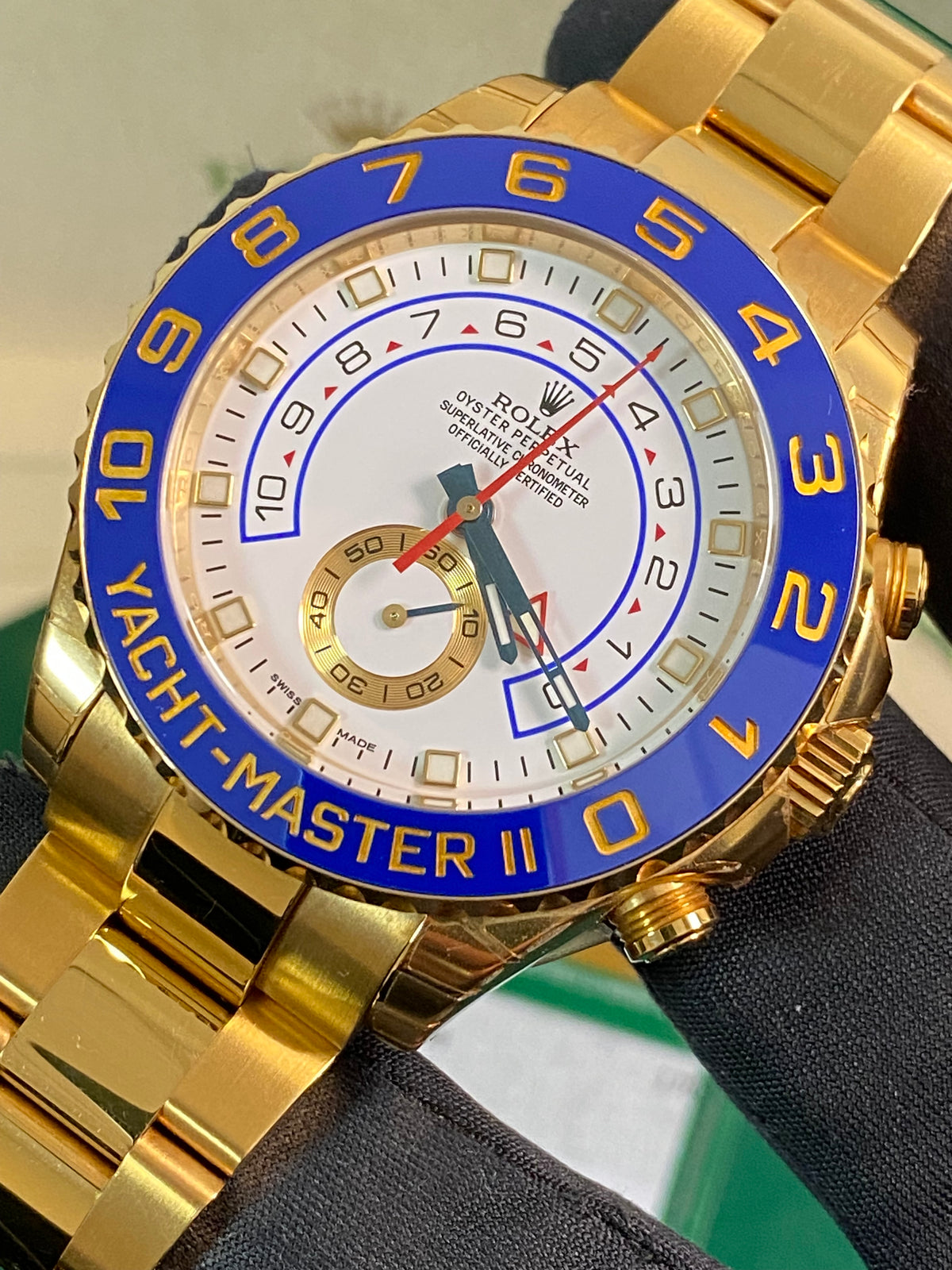 Rolex Yellow Gold Yacht-Master II - 2015 - White Dial - 116688 *FULL SET*