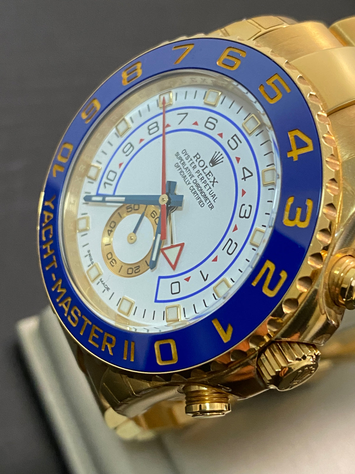 Rolex Yellow Gold Yacht-Master II - 2015 - White Dial - 116688 *FULL SET*