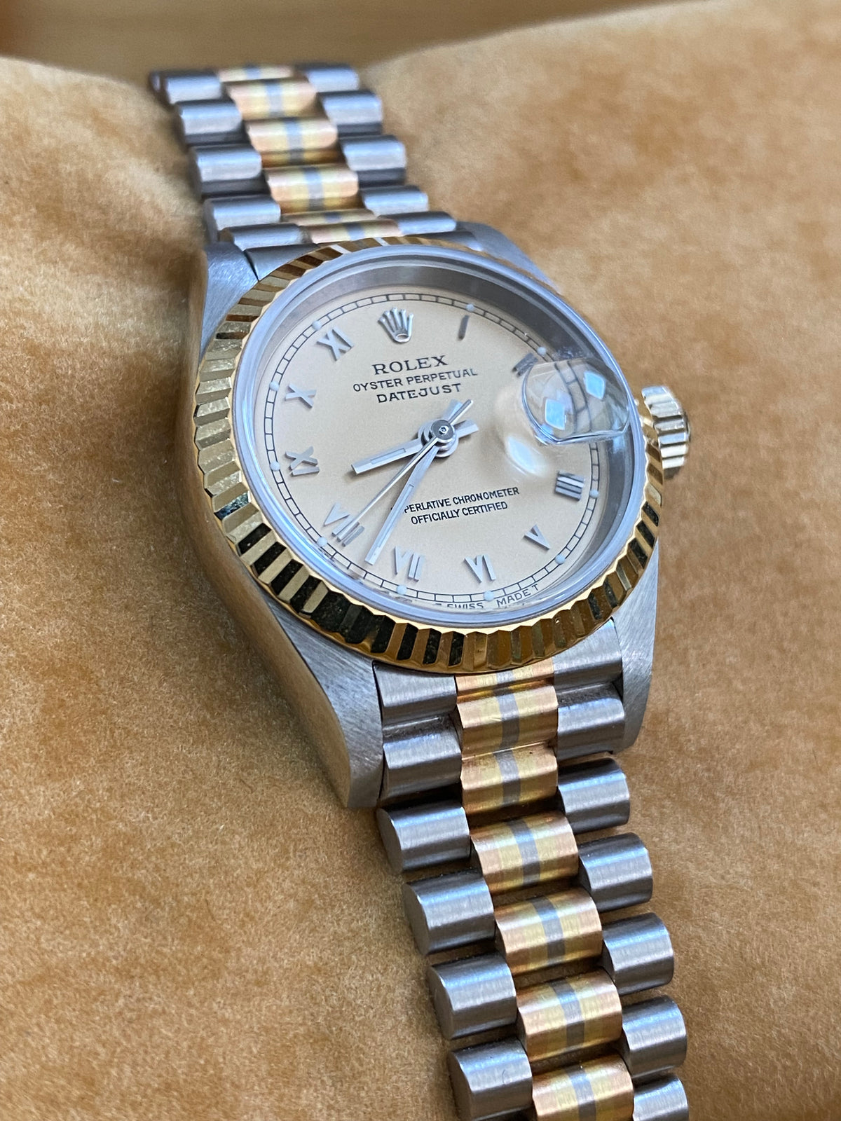 Rolex White Gold Lady-Datejust - W serial - Fluted Bezel - Tridor - President Bracelet - 69179B