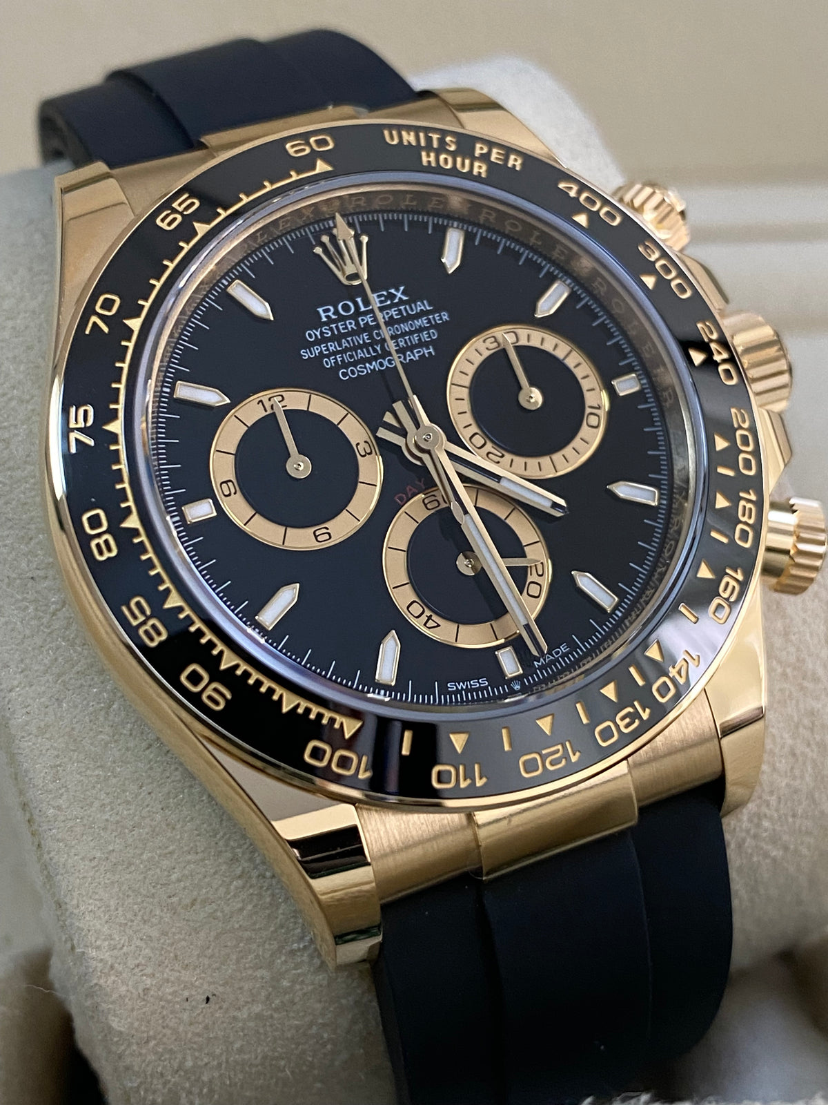 Rolex Yellow Gold Cosmograph Daytona - 2024 - Black Dial - Oysterflex Strap - 126518LN *COMPLETE SET*