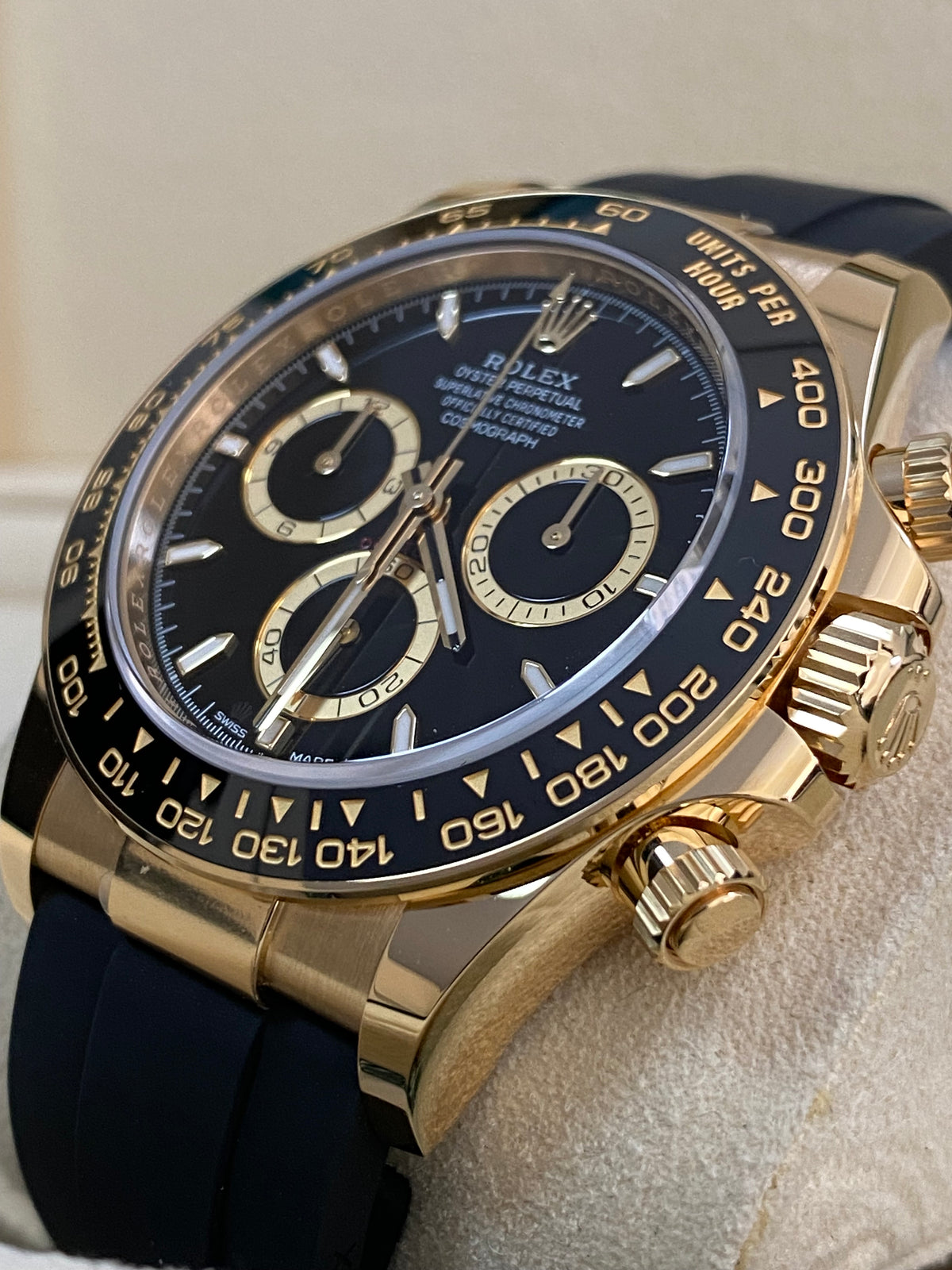 Rolex Yellow Gold Cosmograph Daytona - 2024 - Black Dial - Oysterflex Strap - 126518LN *COMPLETE SET*