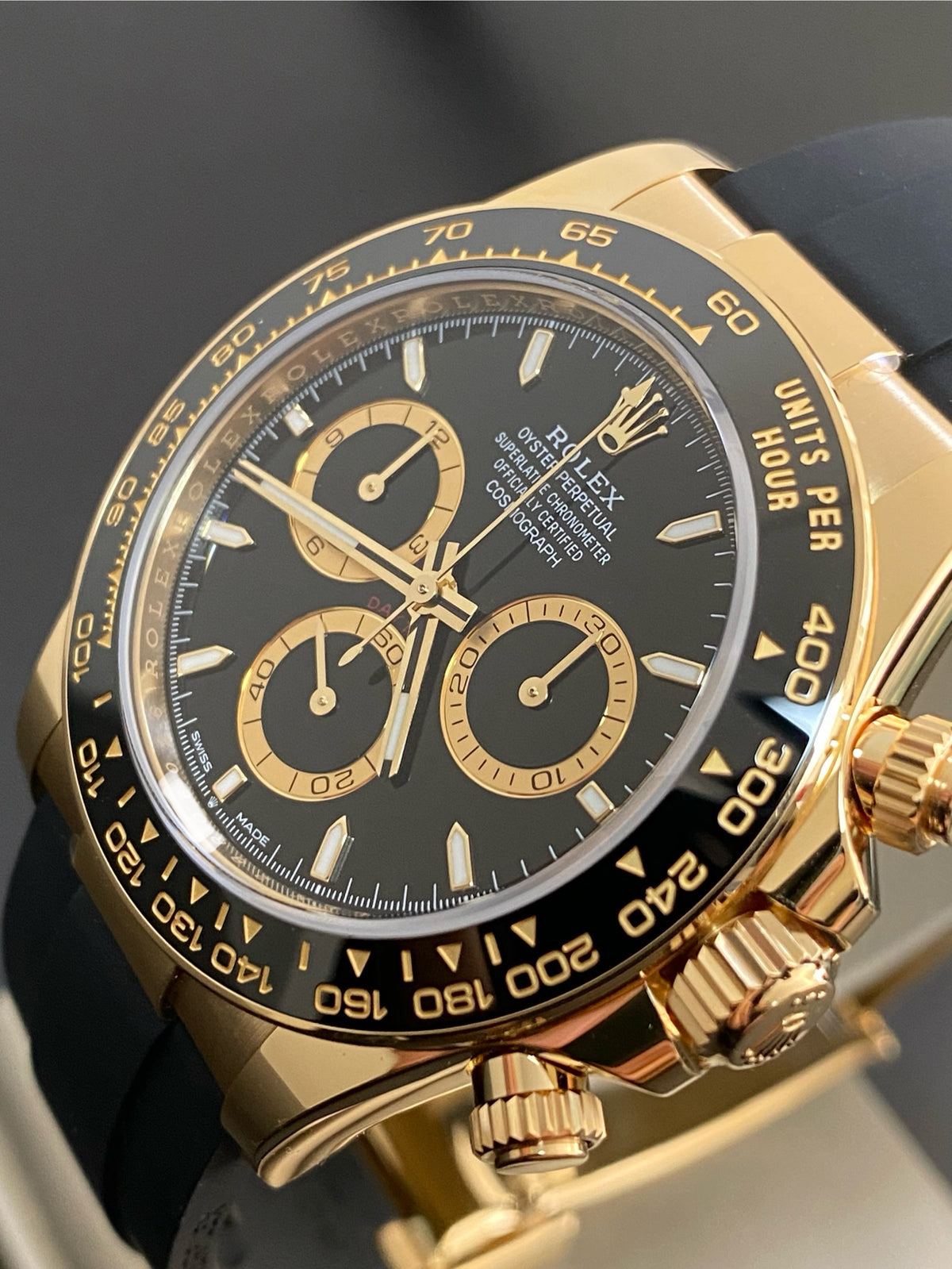 Rolex Yellow Gold Cosmograph Daytona - 2024 - Black Dial - Oysterflex Strap - 126518LN *COMPLETE SET*