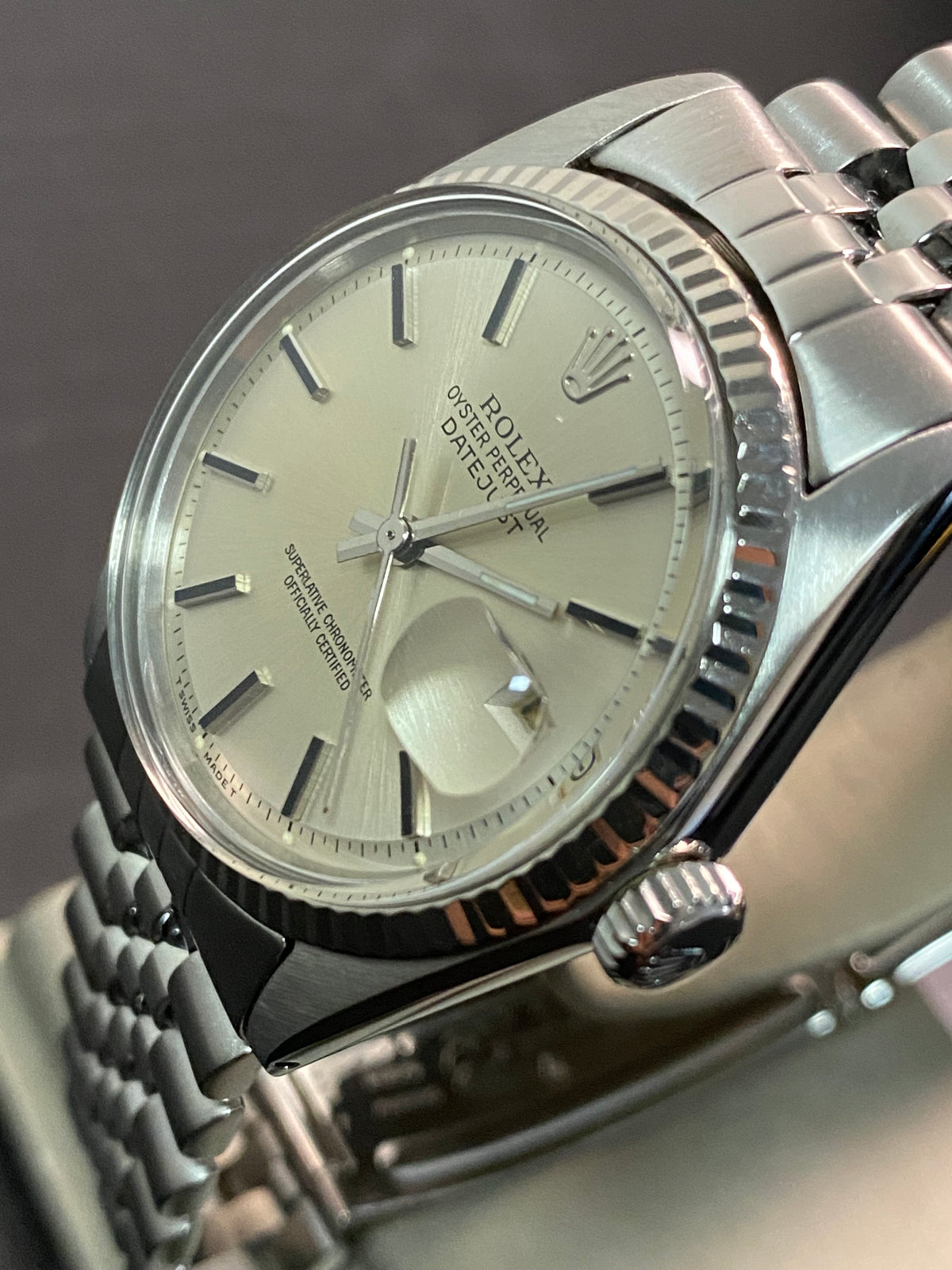 Rolex Steel Datejust 36 - Silver Index Dial - Jubilee Bracelet - 1601