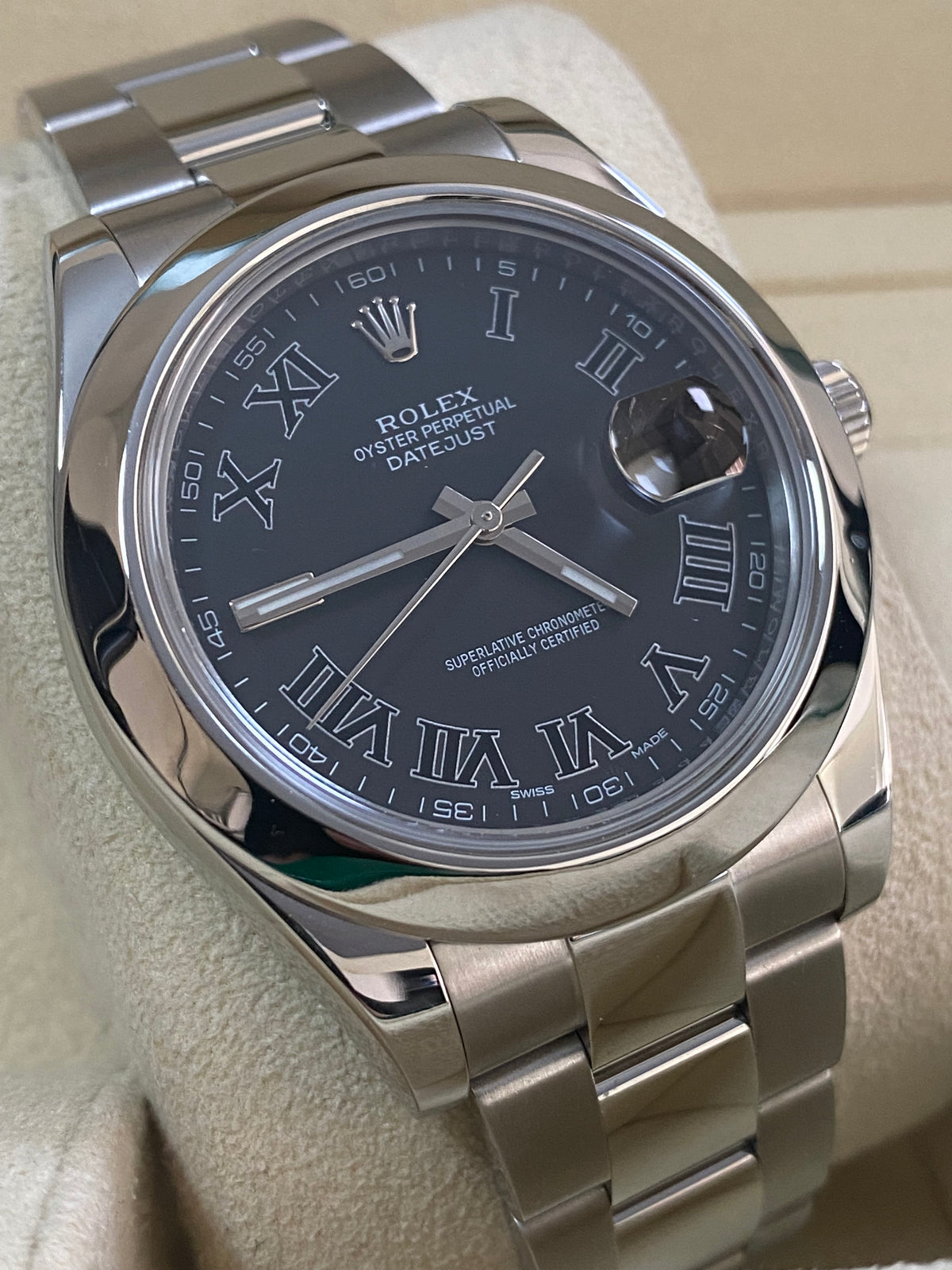 Rolex Steel Datejust II - Smooth Bezel - Black Roman Dial - Oyster Bracelet - 116300 *COMPLETE SET*