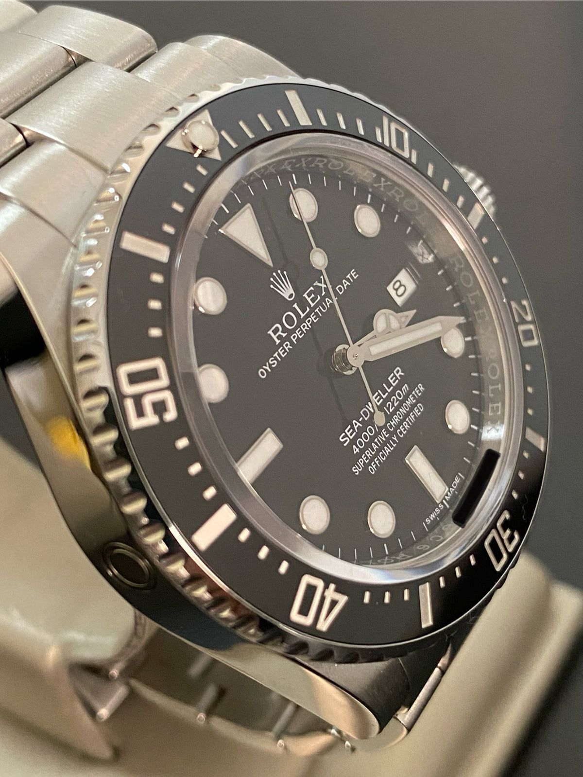 Rolex Sea-Dweller 4000 - Black Dial - 116600