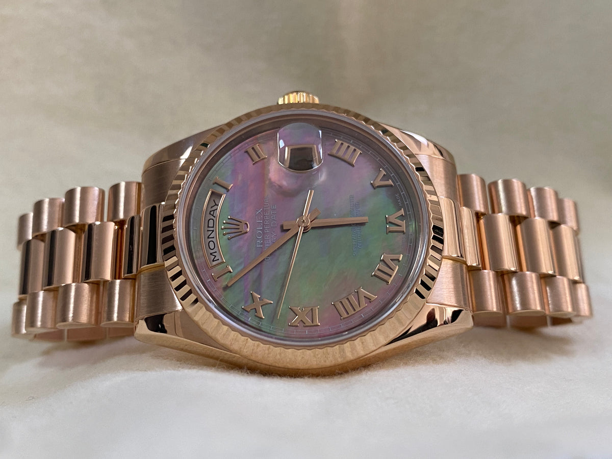 Rolex Everose Gold Day-Date 36 - D serial - Fluted Bezel - Tahitian Mother of Pearl Roman Dial - President Bracelet - 118235