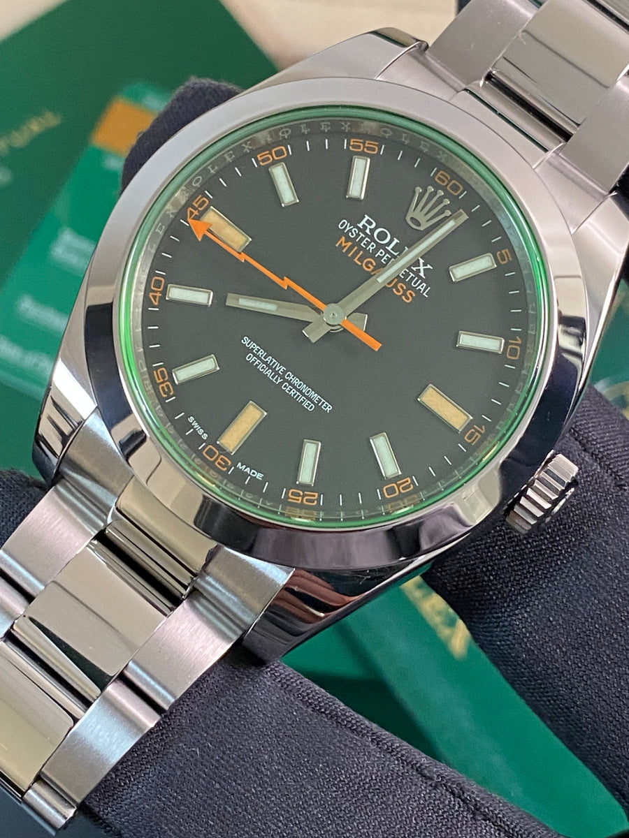 Rolex Milgauss - 2019 - Black Dial - Green Crystal - 116400GV *FULL SET*