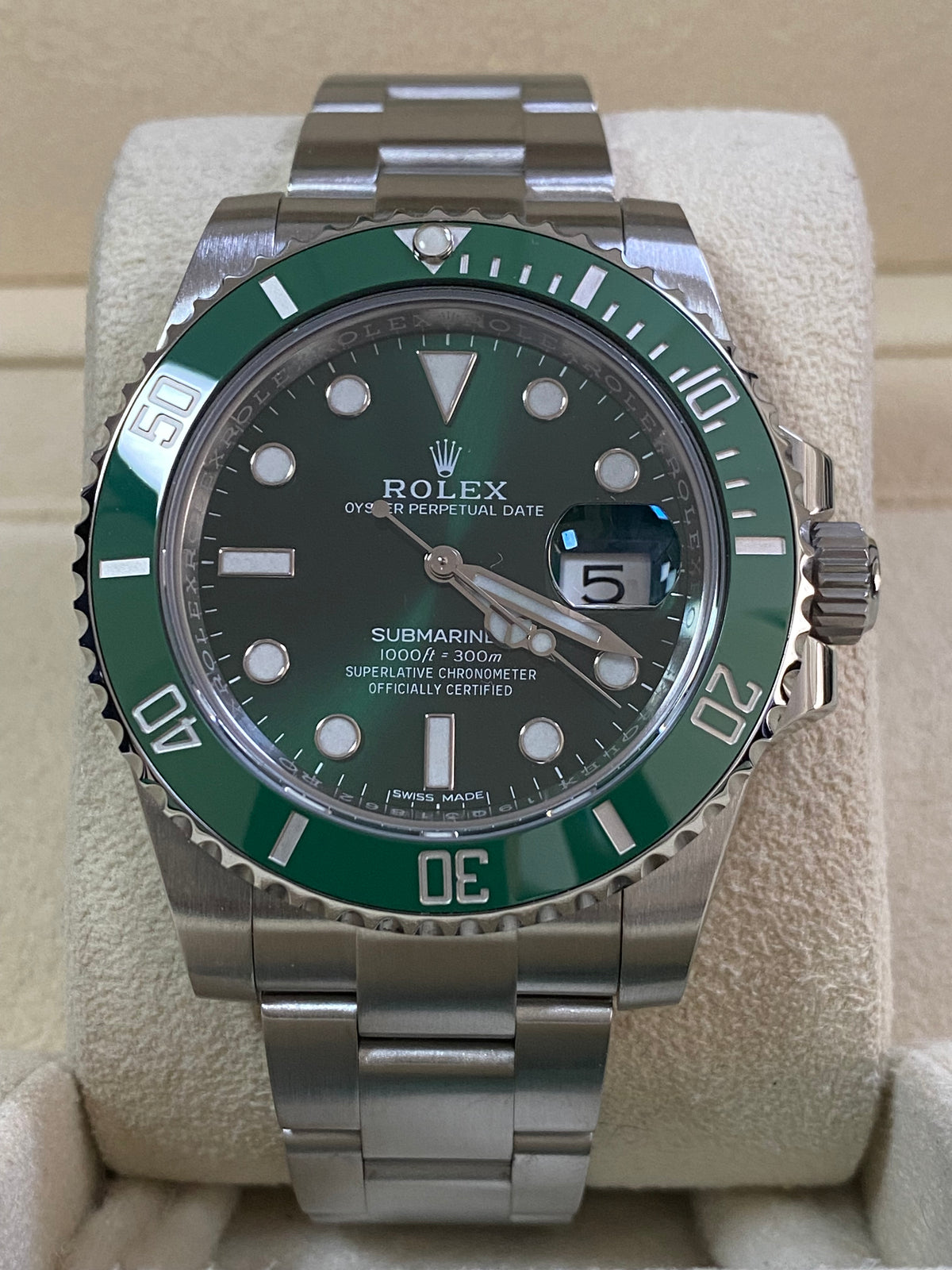 Rolex Steel Submariner Date - 2019 - "HULK" - 116610LV *FULL SET*