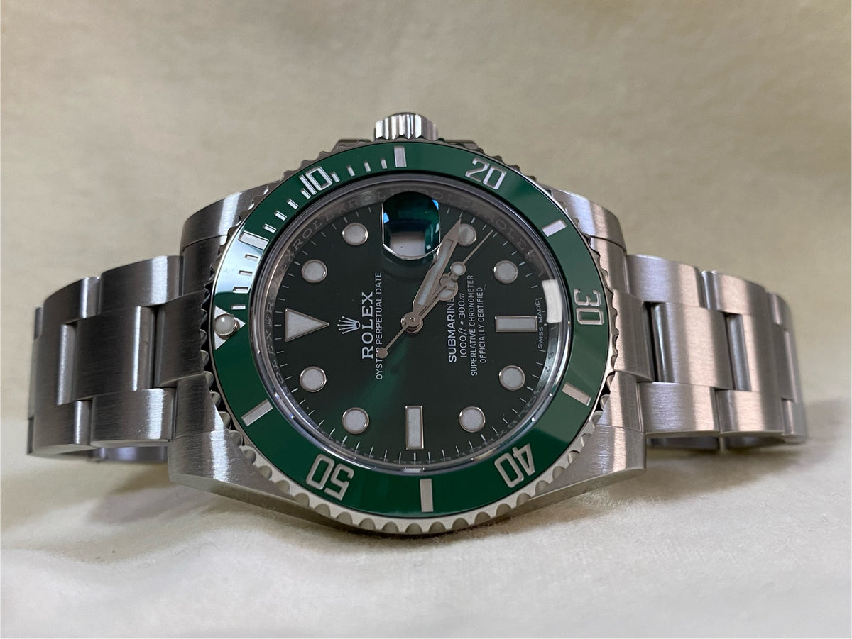 Rolex Steel Submariner Date - 2019 - "HULK" - 116610LV *FULL SET*