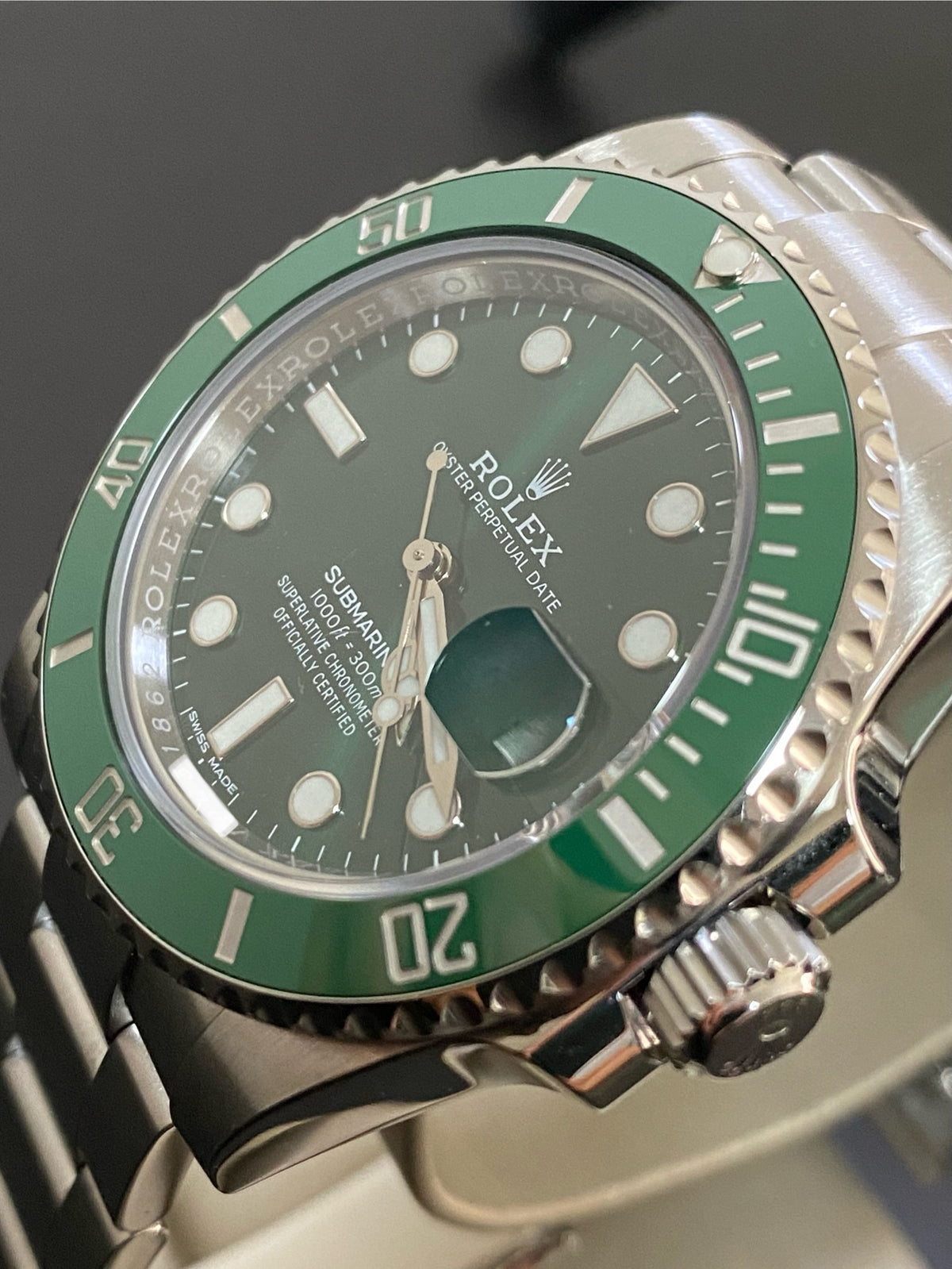 Rolex Steel Submariner Date - 2019 - "HULK" - 116610LV *FULL SET*